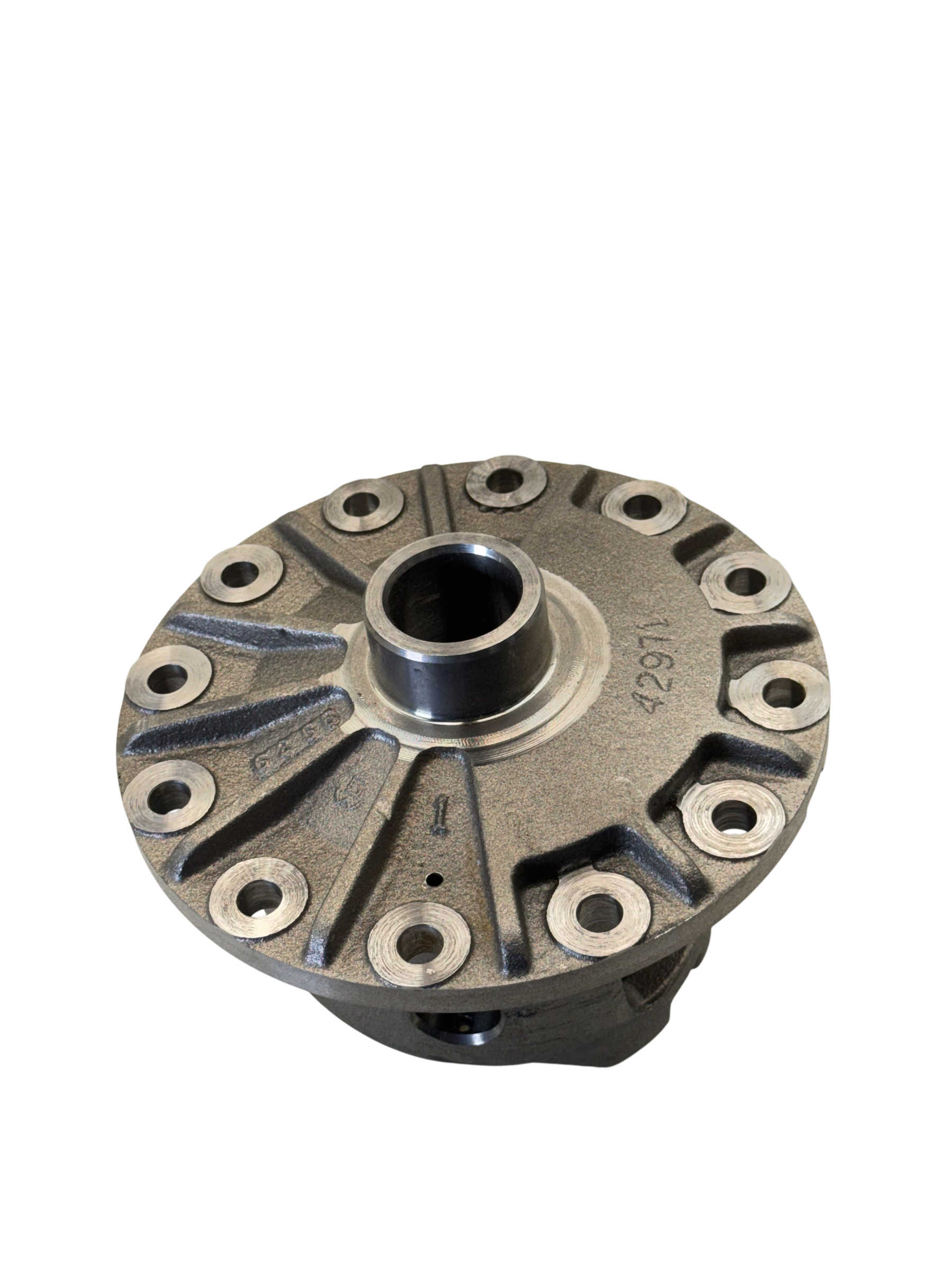 706068X Genuine Spicer Differential Carrier