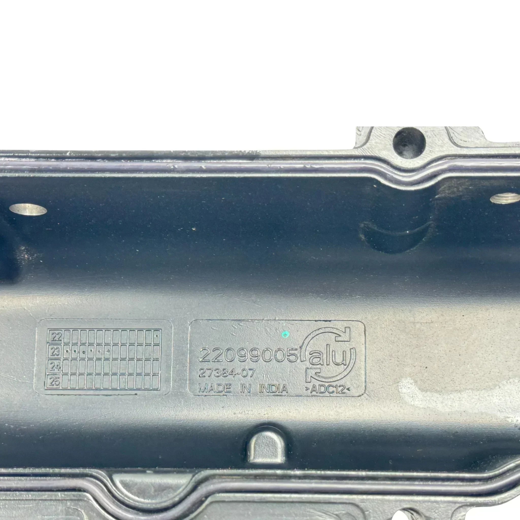 20582454 Genuine Volvo Inlet Manifold - Truck To Trailer