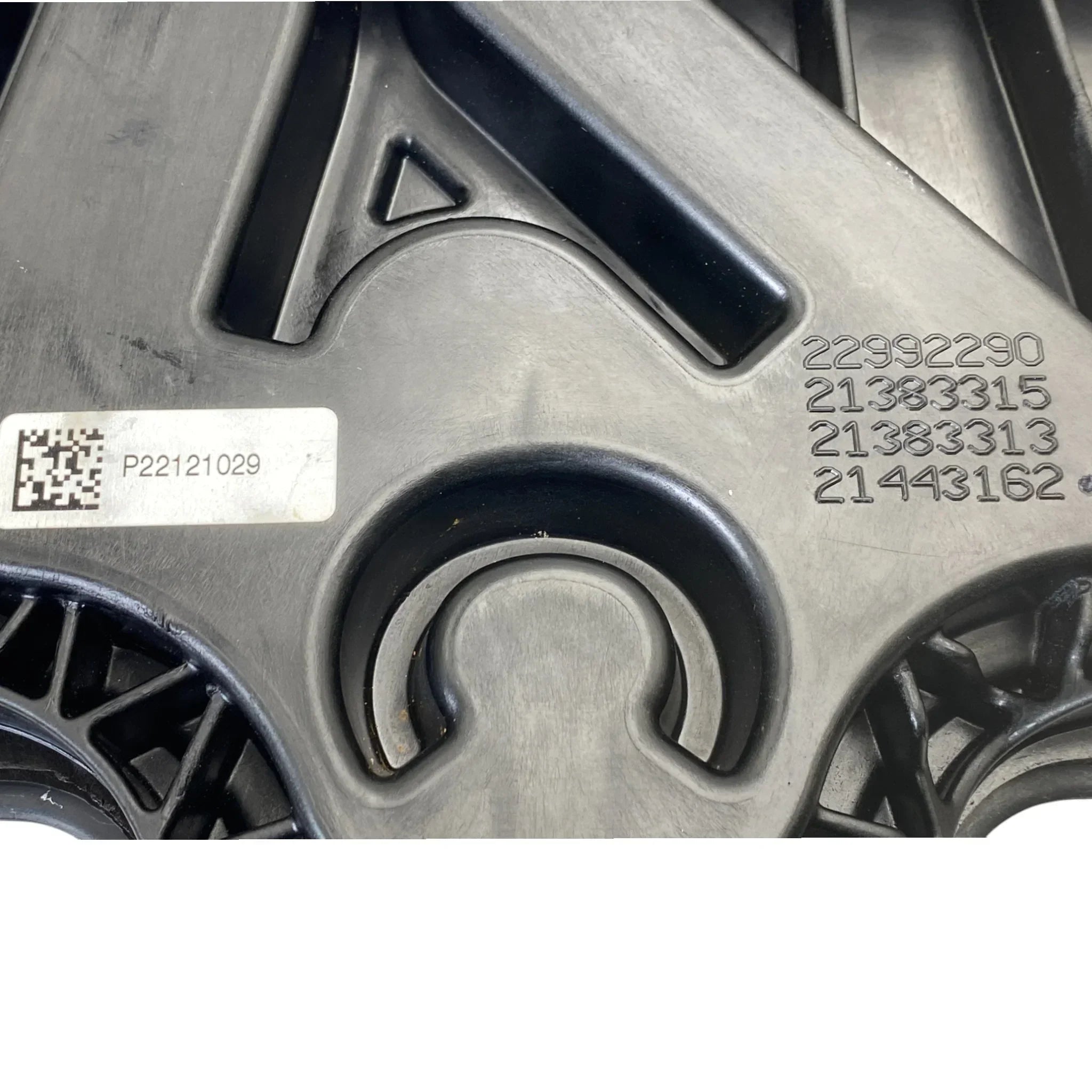 21443163 Genuine Volvo Timing Gear Cover - Truck To Trailer