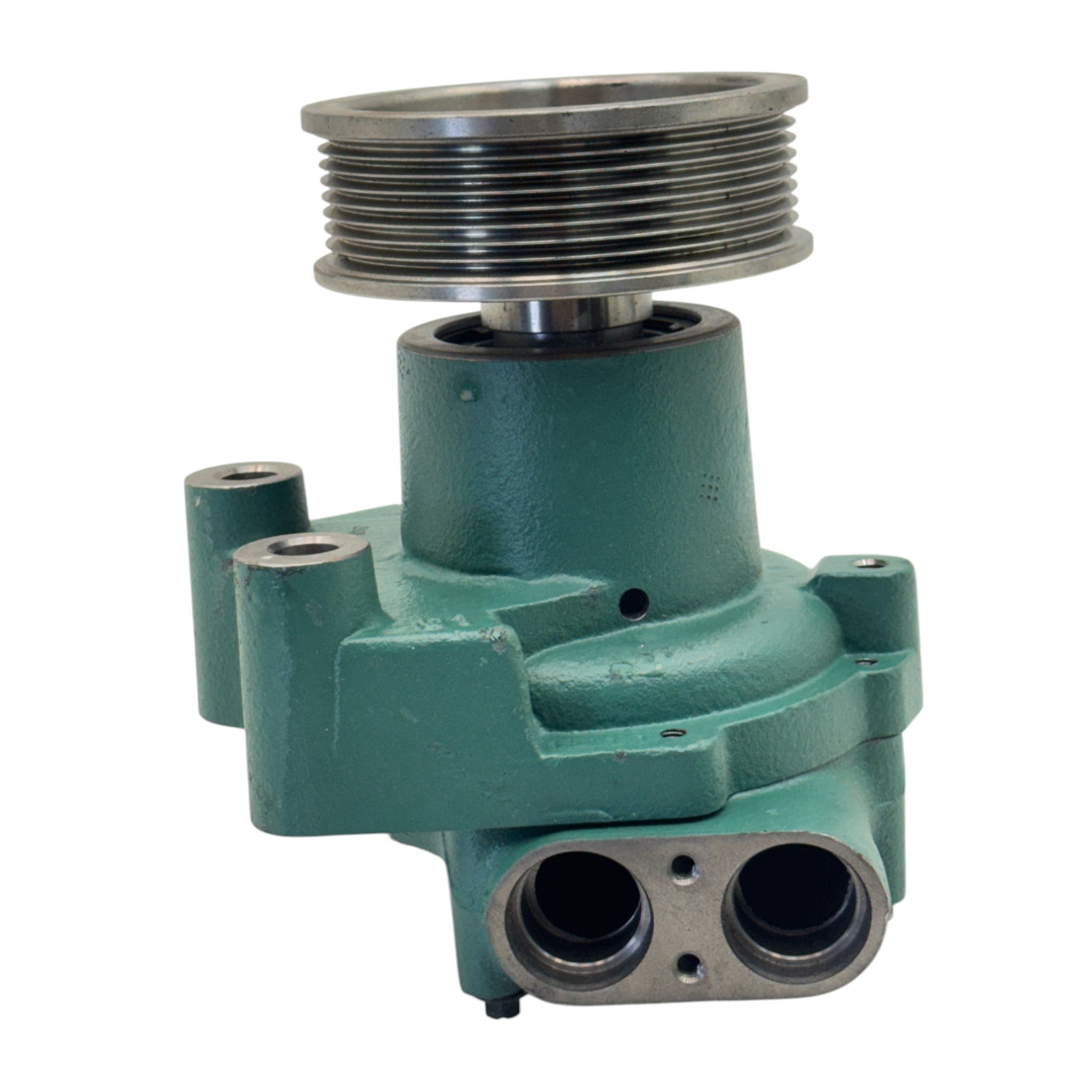 3830046 Genuine Volvo Water Pump