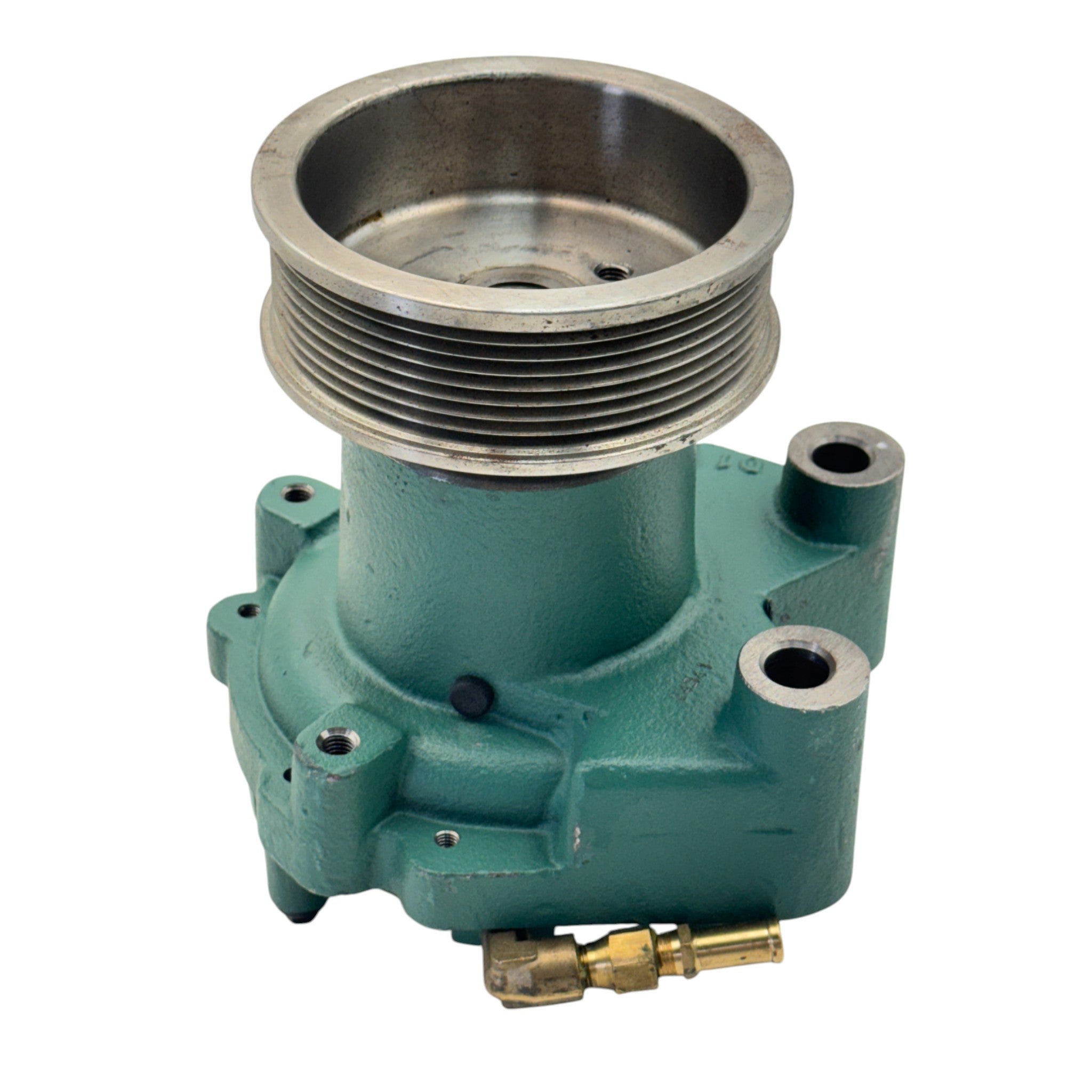 3830046 Genuine Volvo Water Pump