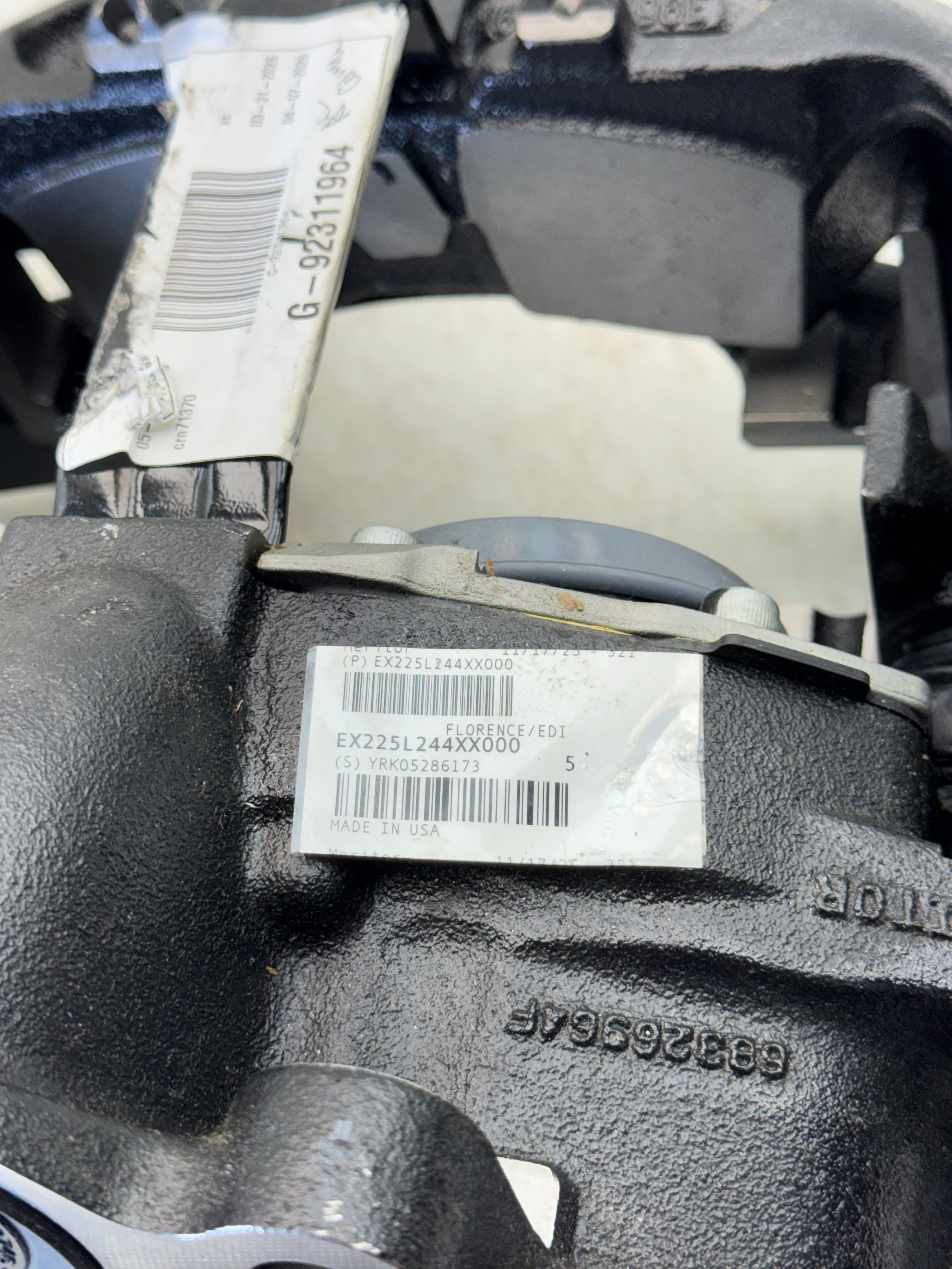 EX225L244XX000 Genuine Meritor Air Disk Brake Caliper
