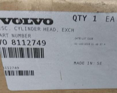 8112749 Genuine Mack Cylinder Head