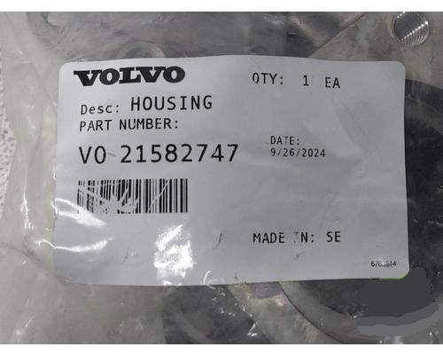 21582747 Genuine Mack Housing