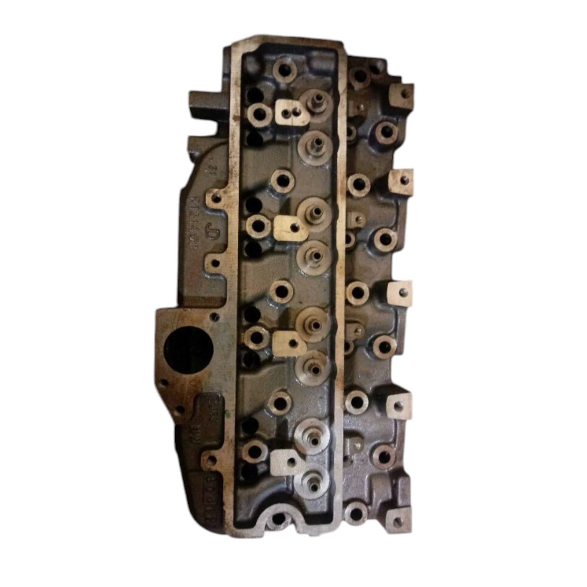R121402 John Deere Cylinder Head with Valves