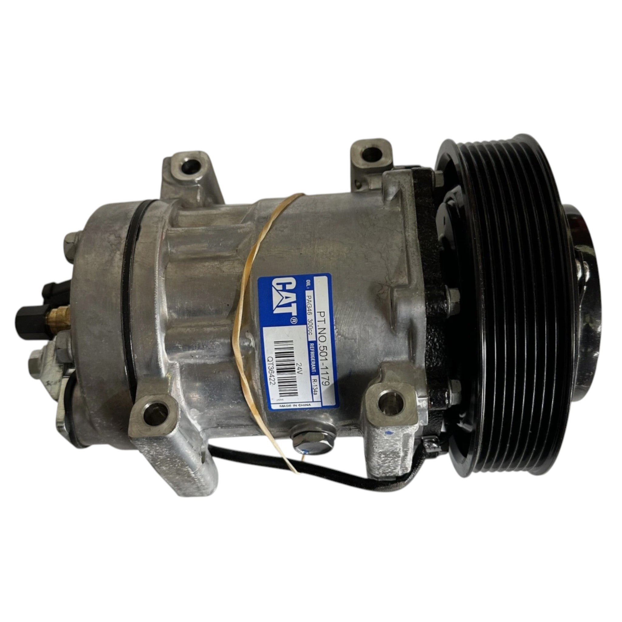 5011179 CAT 24 Volt Basic Clutch And Refrigerant Compressor
