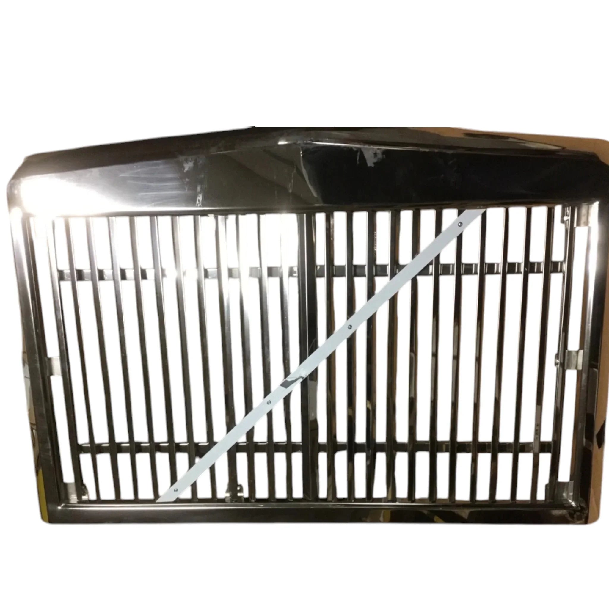 3935340 Genuine Mack Grille - Truck To Trailer