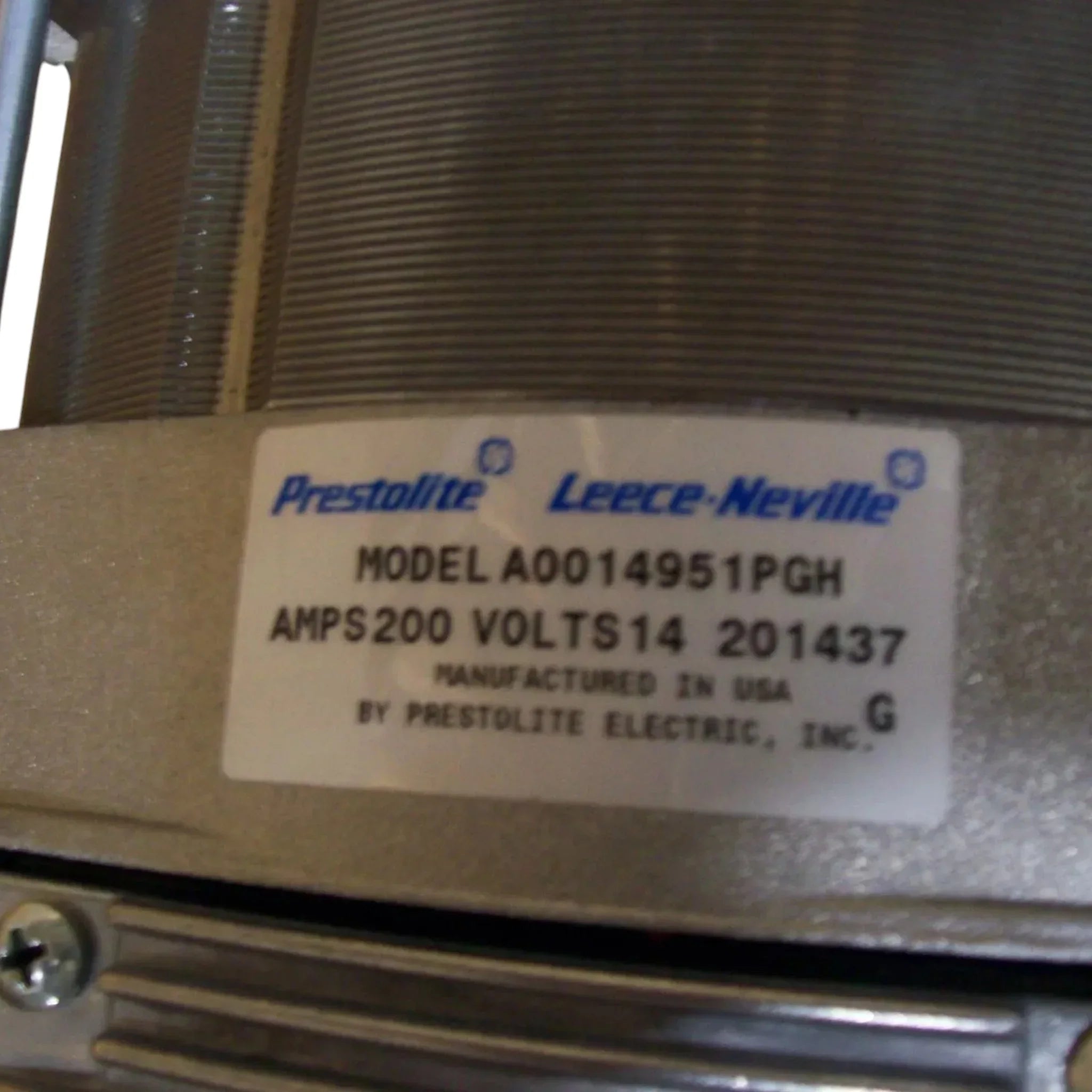 A0014951PGH Genuine Leece Neville Alternator 14V 200A