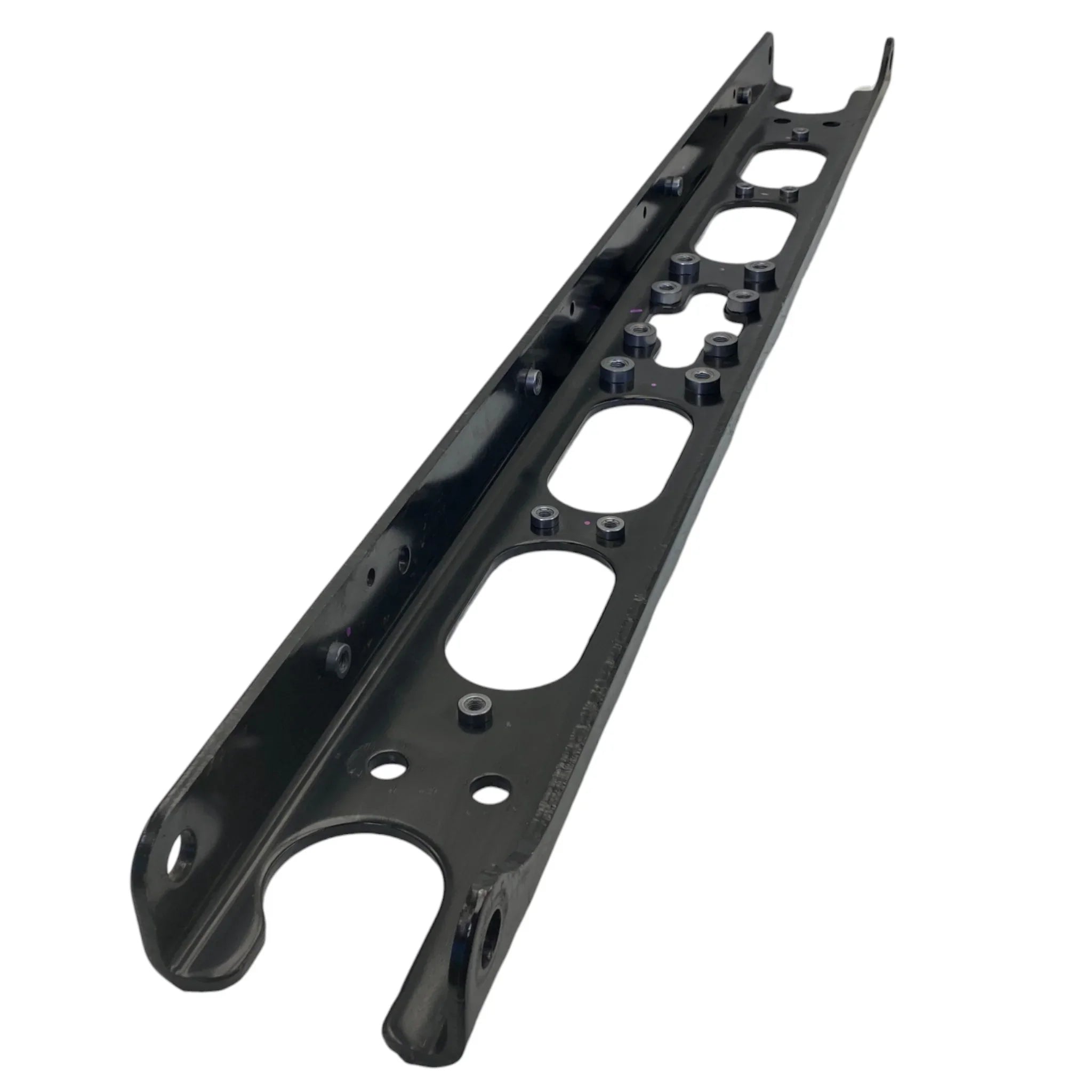 A1528129008 Genuine Freightliner Front Crossmember
