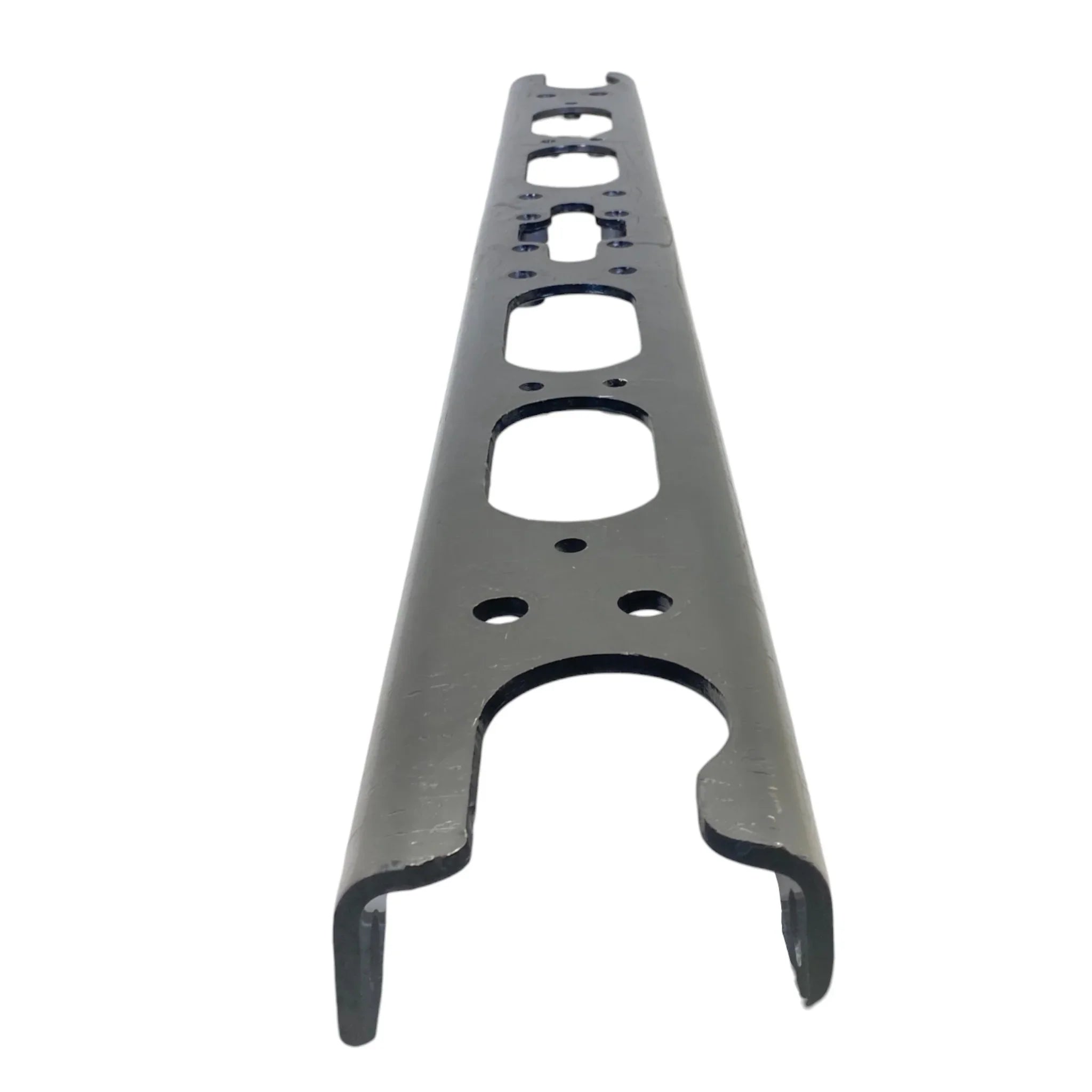 A1528129008 Genuine Freightliner Front Crossmember