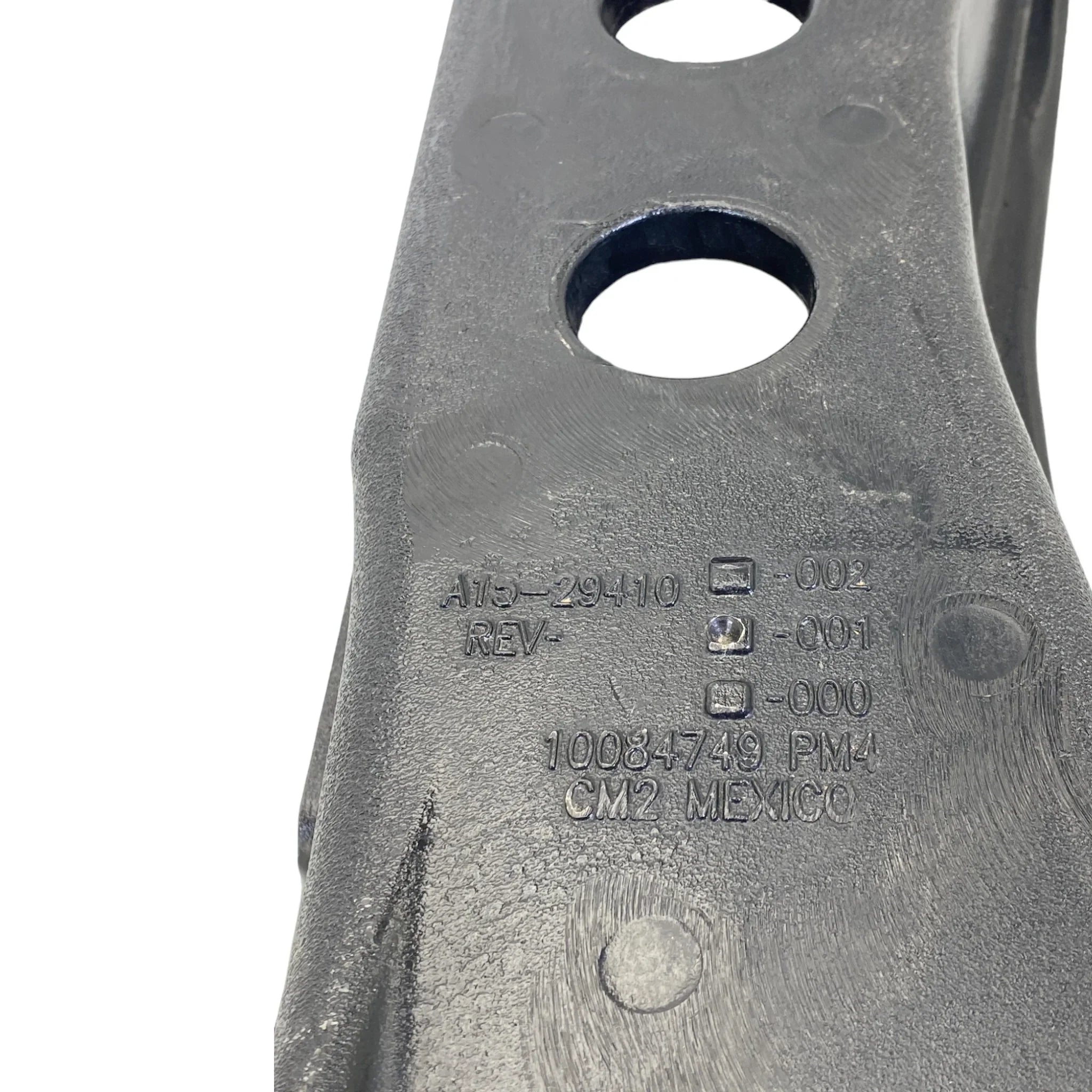 A1529410002 Genuine Freightliner Engine Mount Crossmember Support