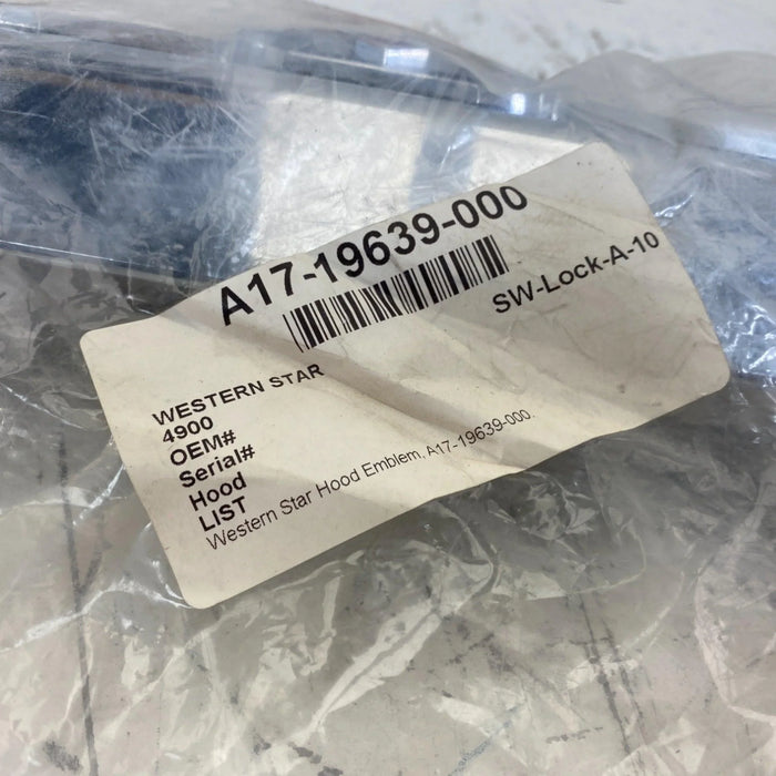 A17-19639-000 Western Star Hood Emblem Carrier Badge