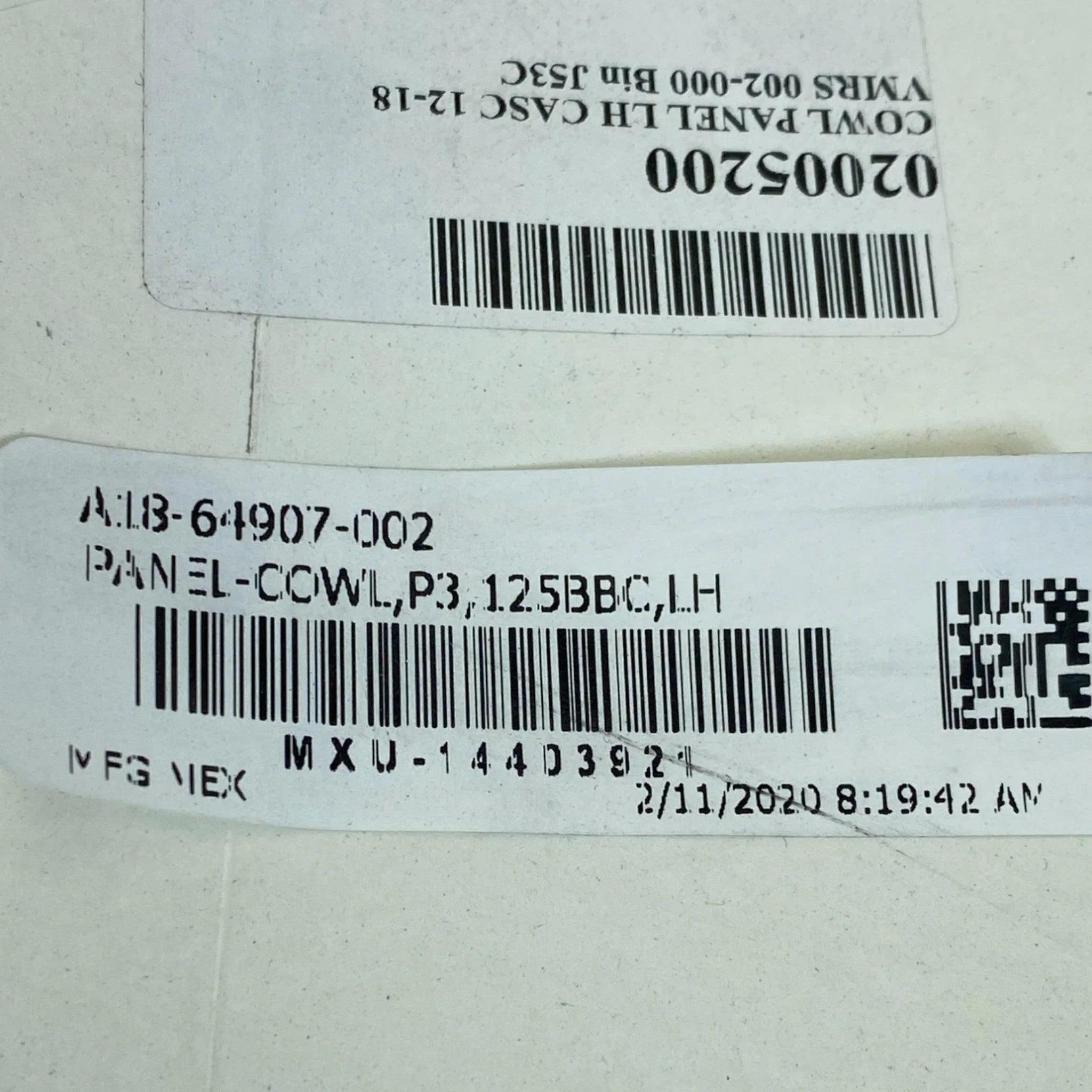 A1864907002 Genuine Freightliner Left Cowl Panel