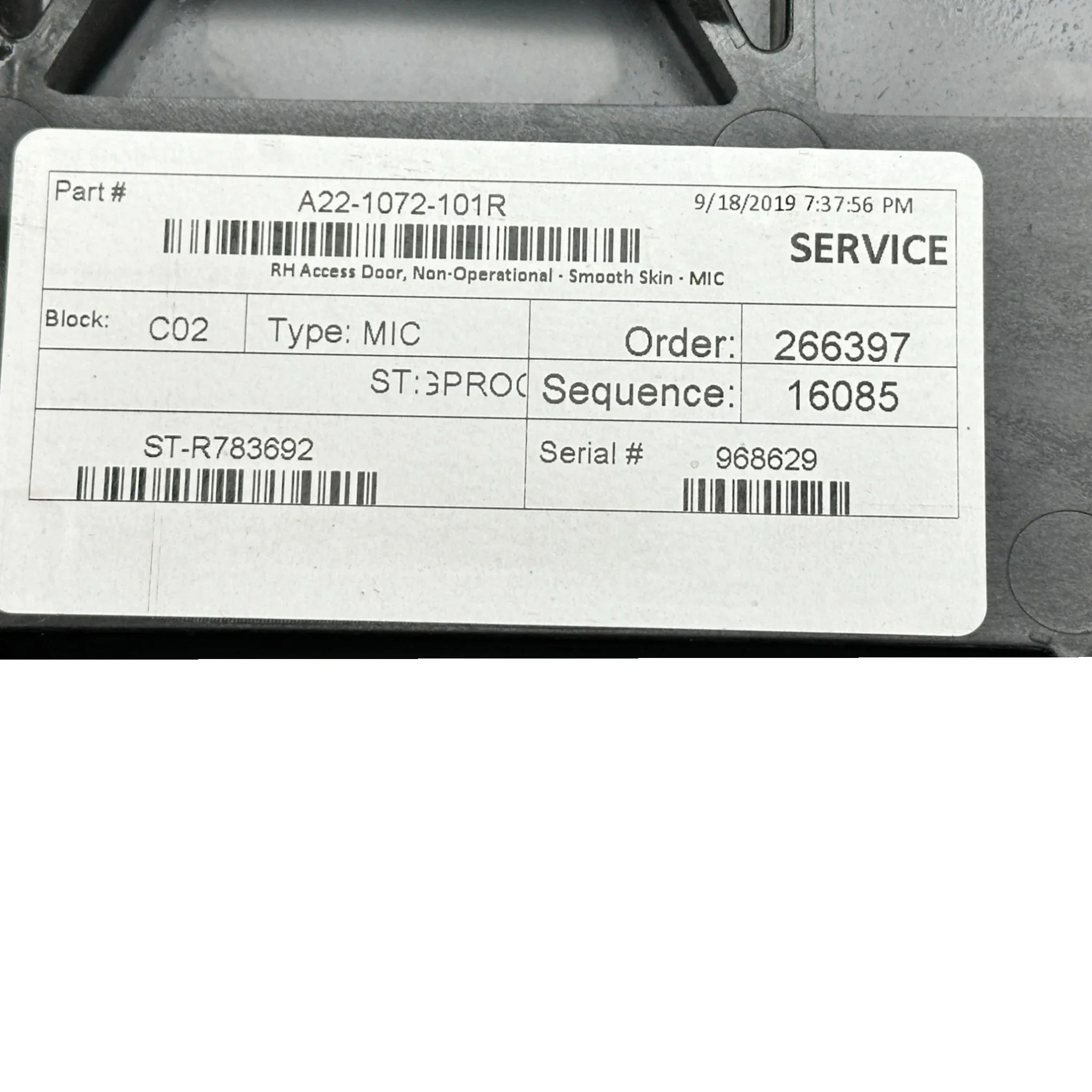 A22-1072-101R Genuine International Battery Cover