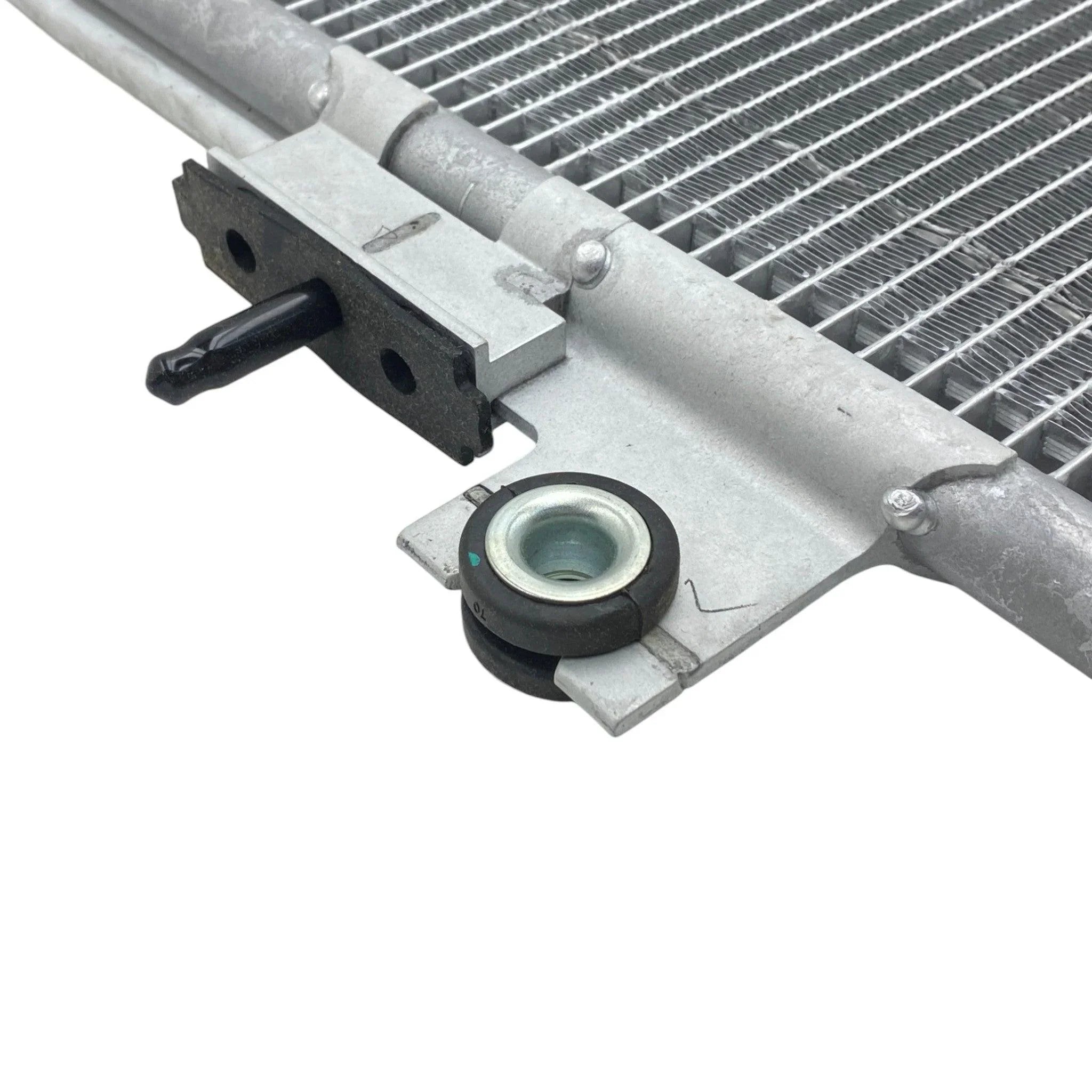 A22-66839-000 Genuine Freightliner A/C Condenser