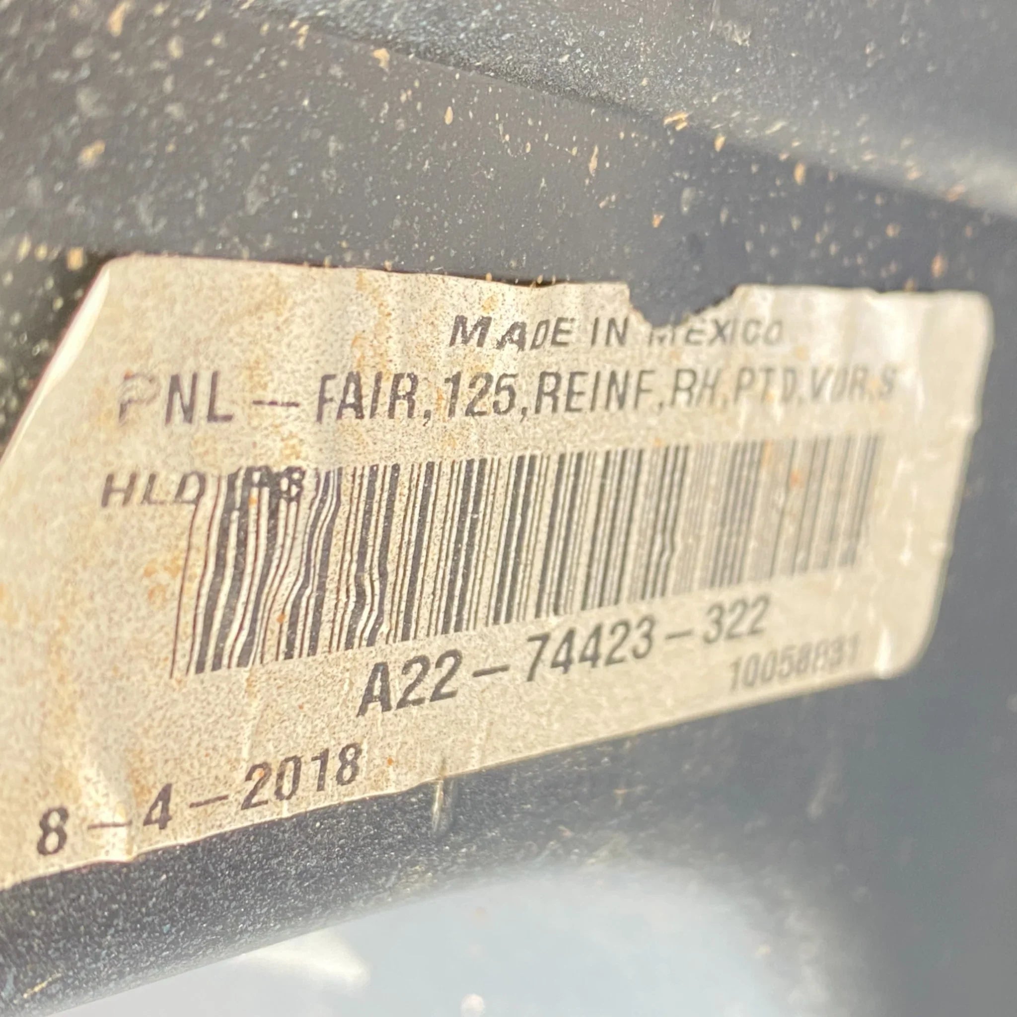 A2274423322 Genuine Freightliner Front Right Fairing Reinforcement