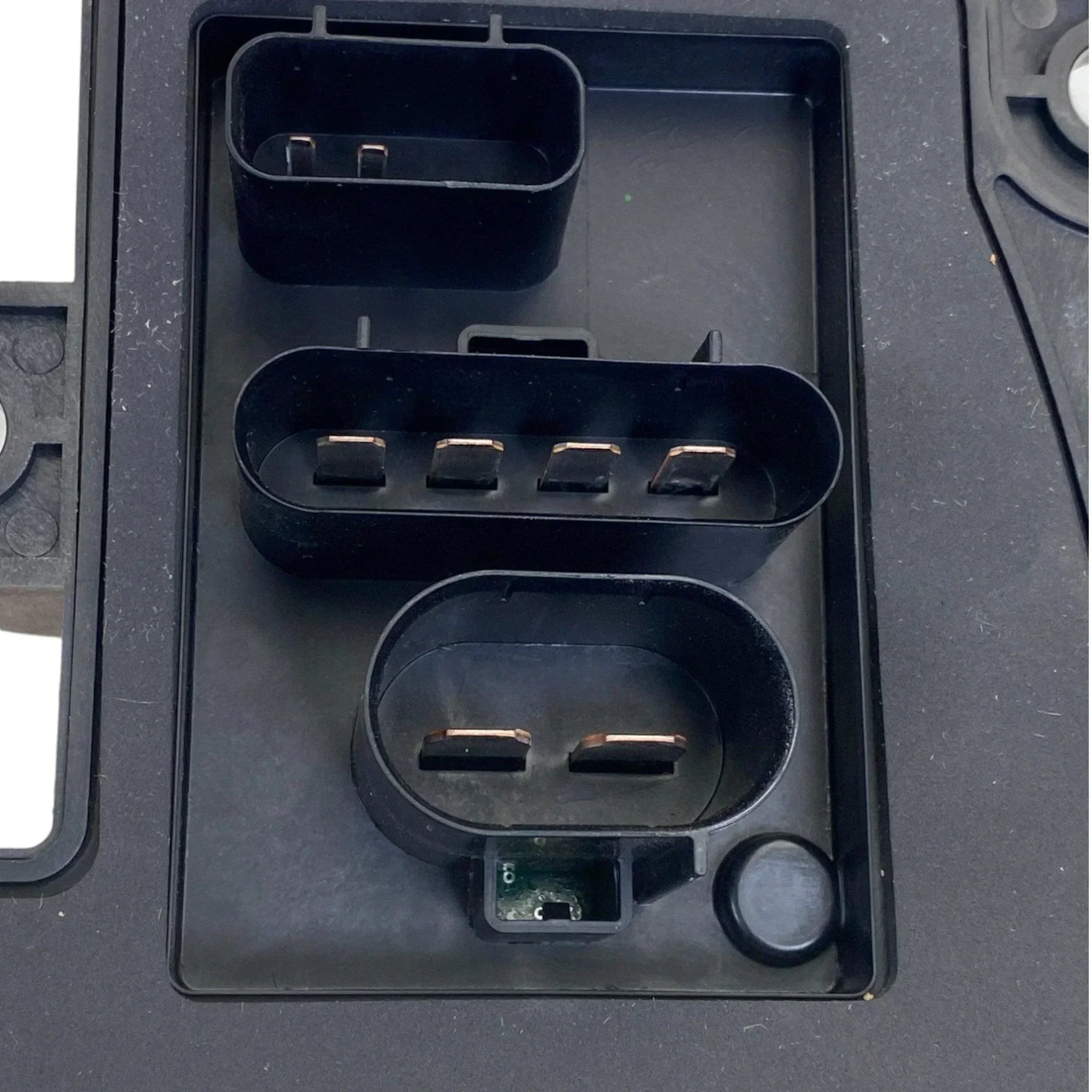 A6601831002 Genuine Freightliner Electrical Module