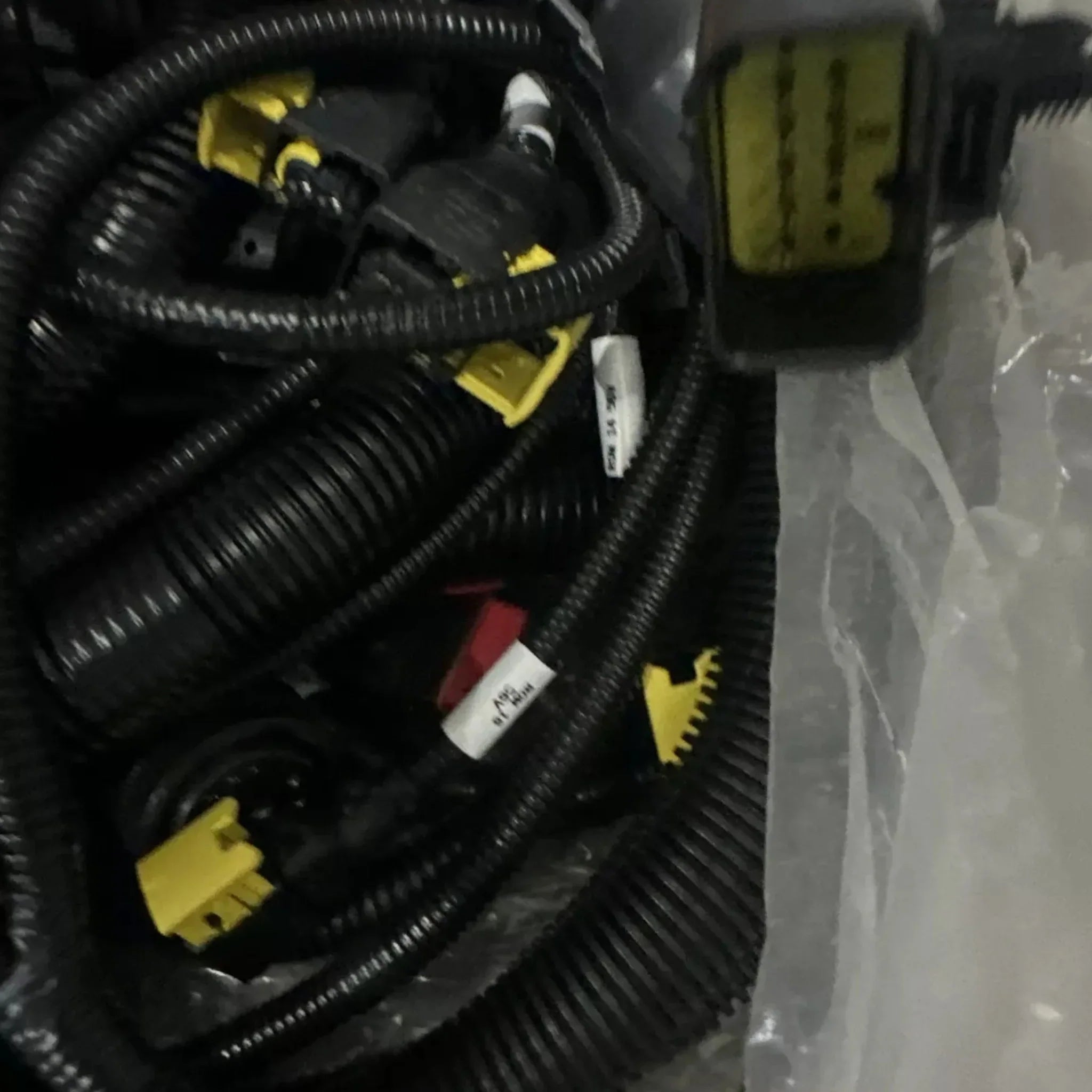 AA110359 John Deere Center Backbone Wiring Harness