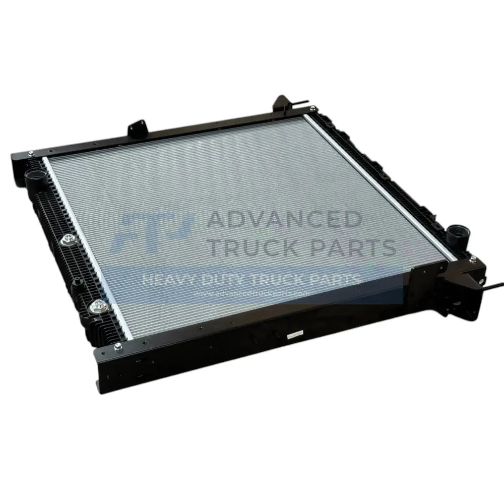 811.46142 Automann Radiator For Freightliner P4
