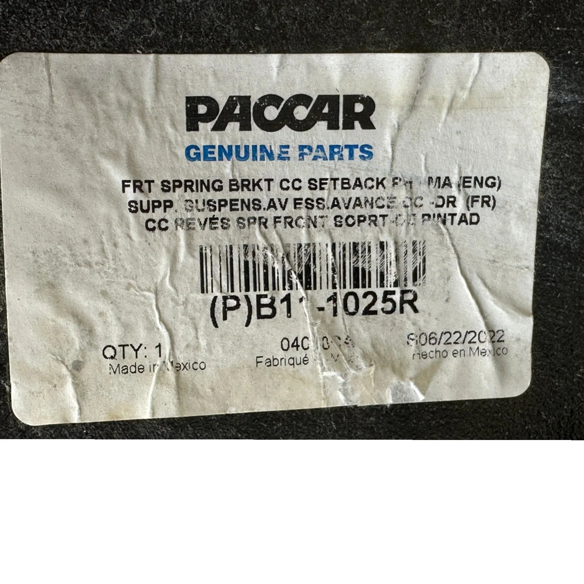 B11-1025R Genuine Paccar Front Right Side Spring Bracket