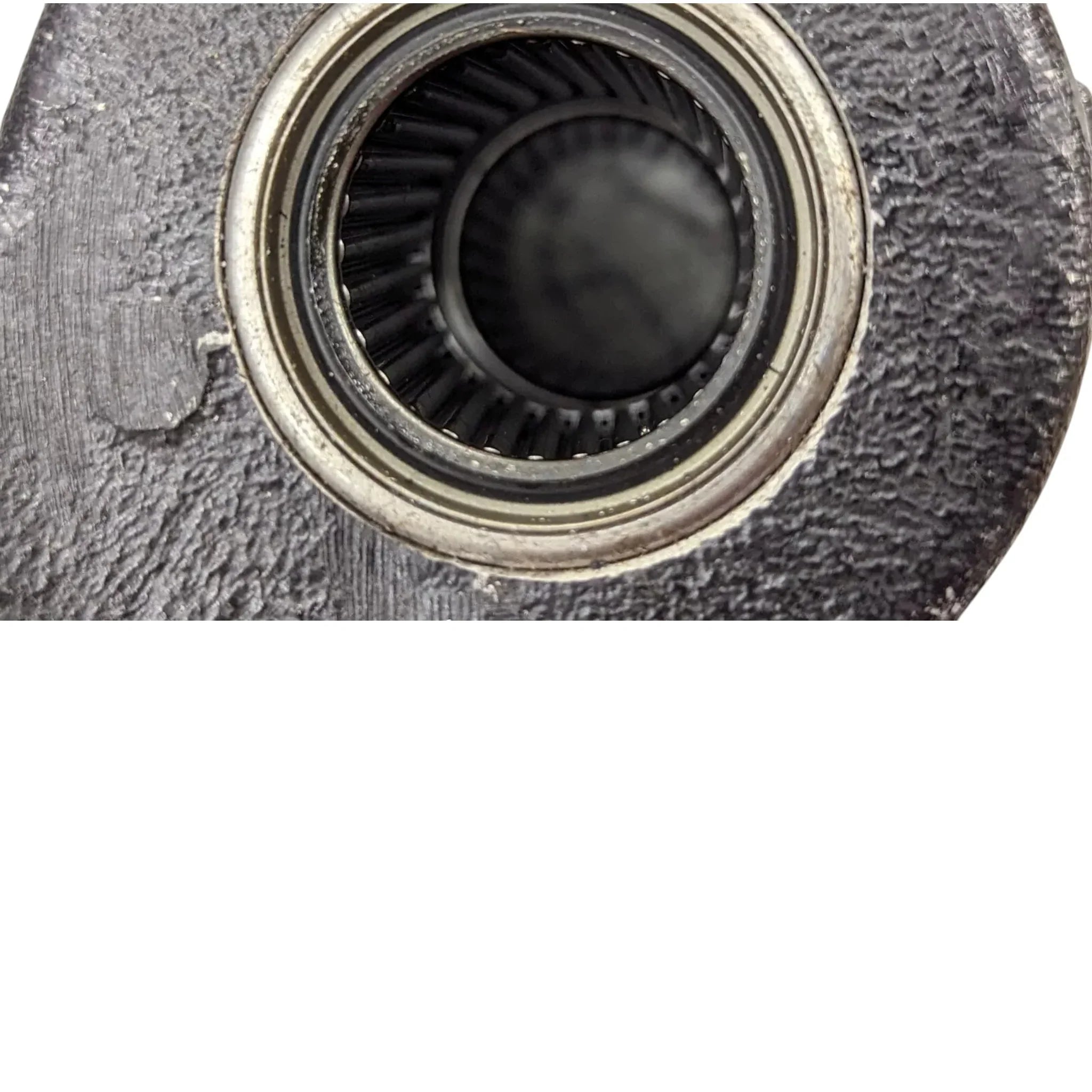 B1110343 Genuine Paccar Bracket Assembly
