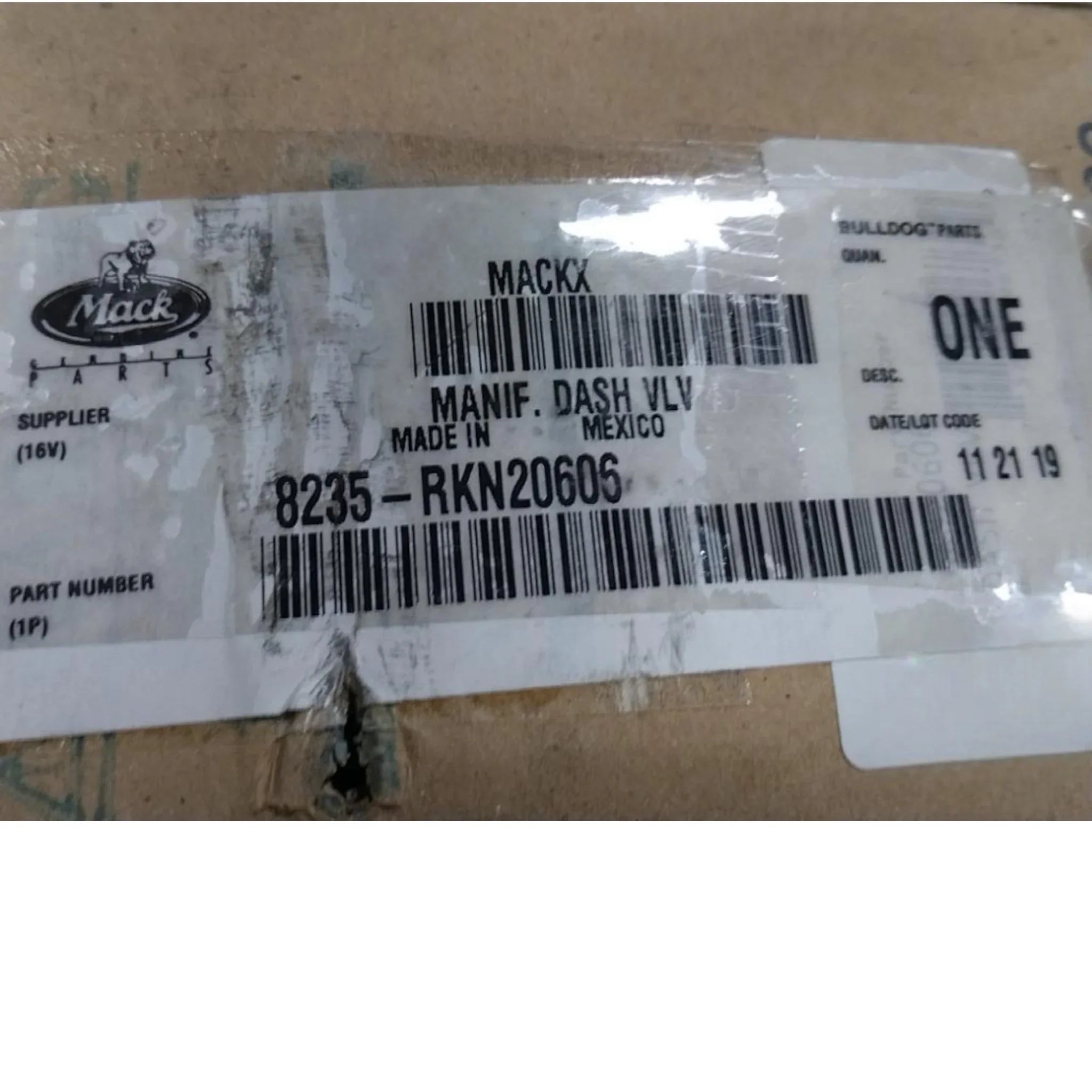 8235-RKN20606 Genuine Mack Manif. Dash VLV - Truck To Trailer