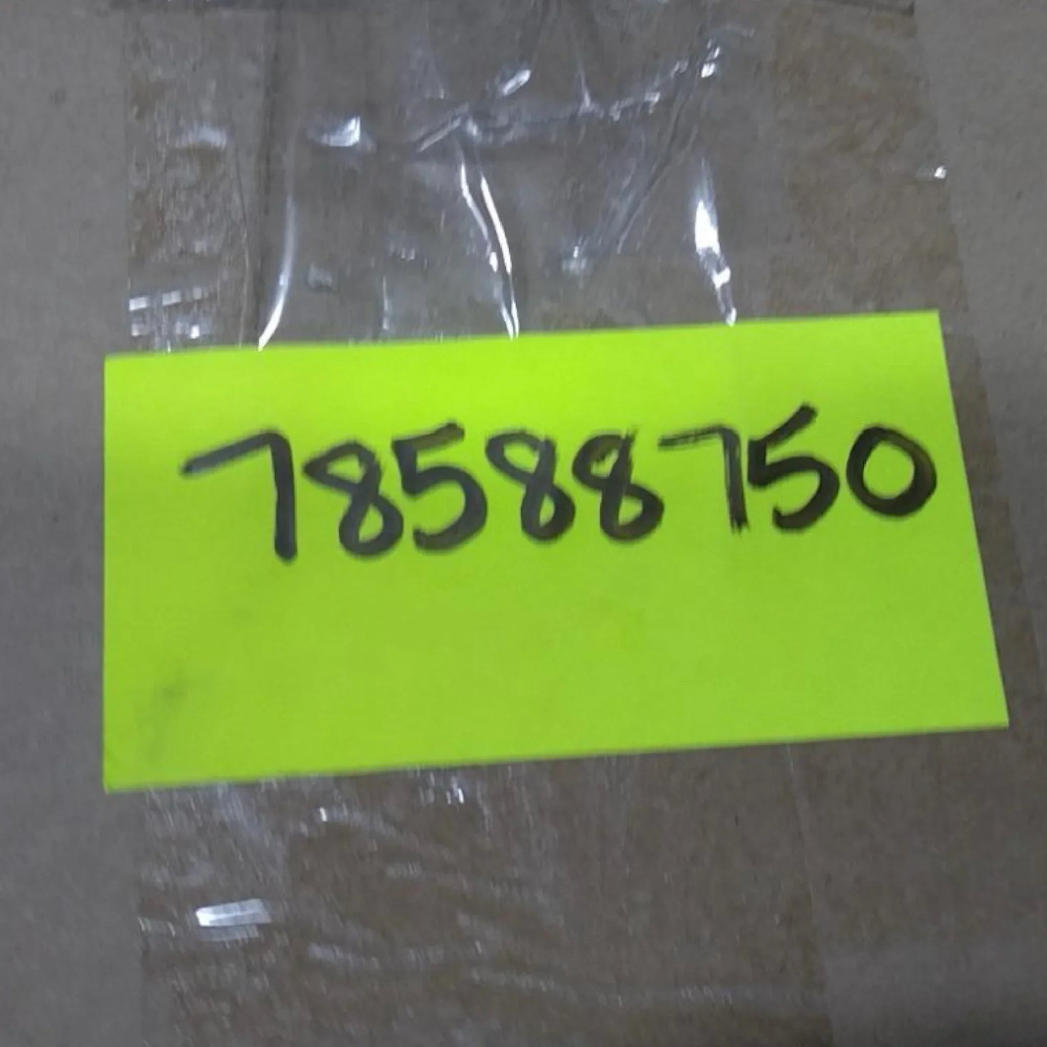 78588750 Genuine Volvo Seat - Truck To Trailer