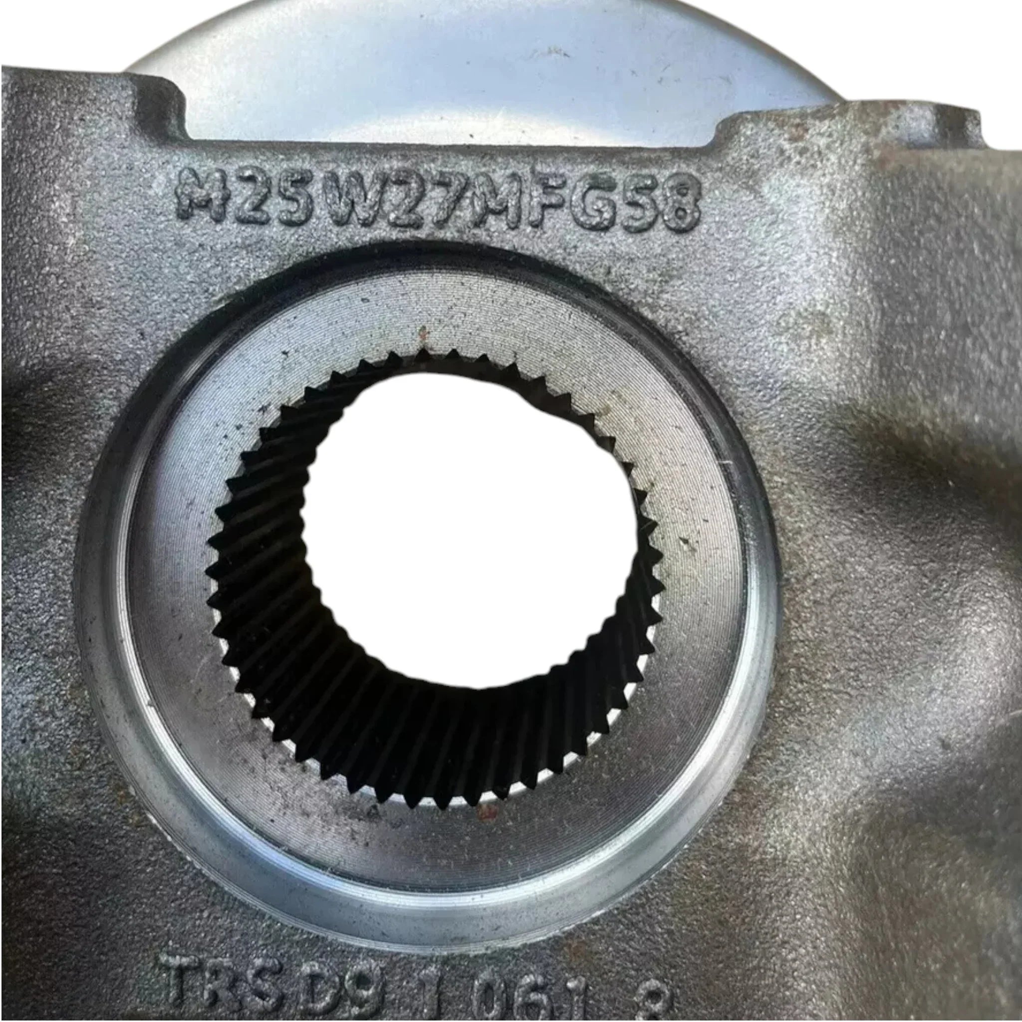 C18-6000-001 Genuine Paccar End Yoke