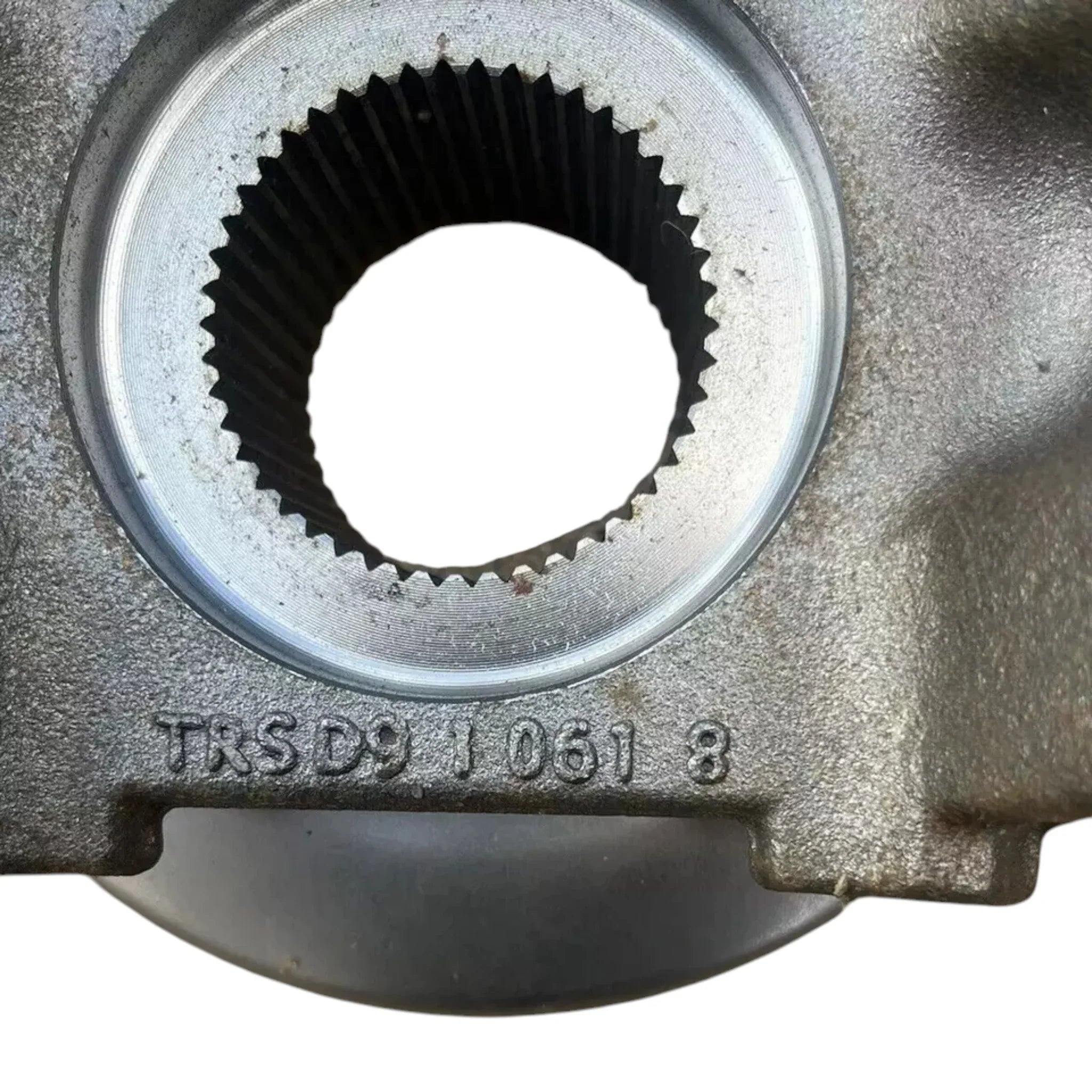 C18-6000-001 Genuine Paccar End Yoke