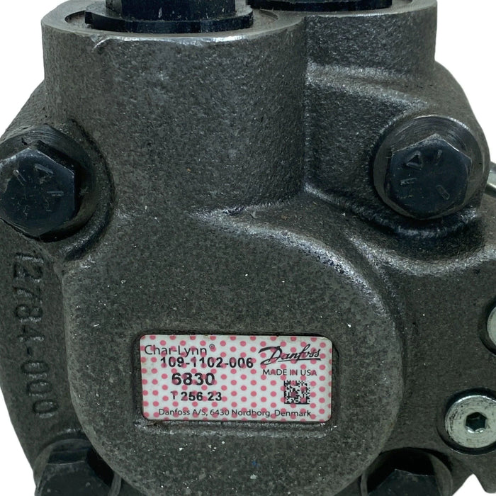 CUH 109-1101-006 Genuine Eaton Hydraulic Drive Motor 4000 Series