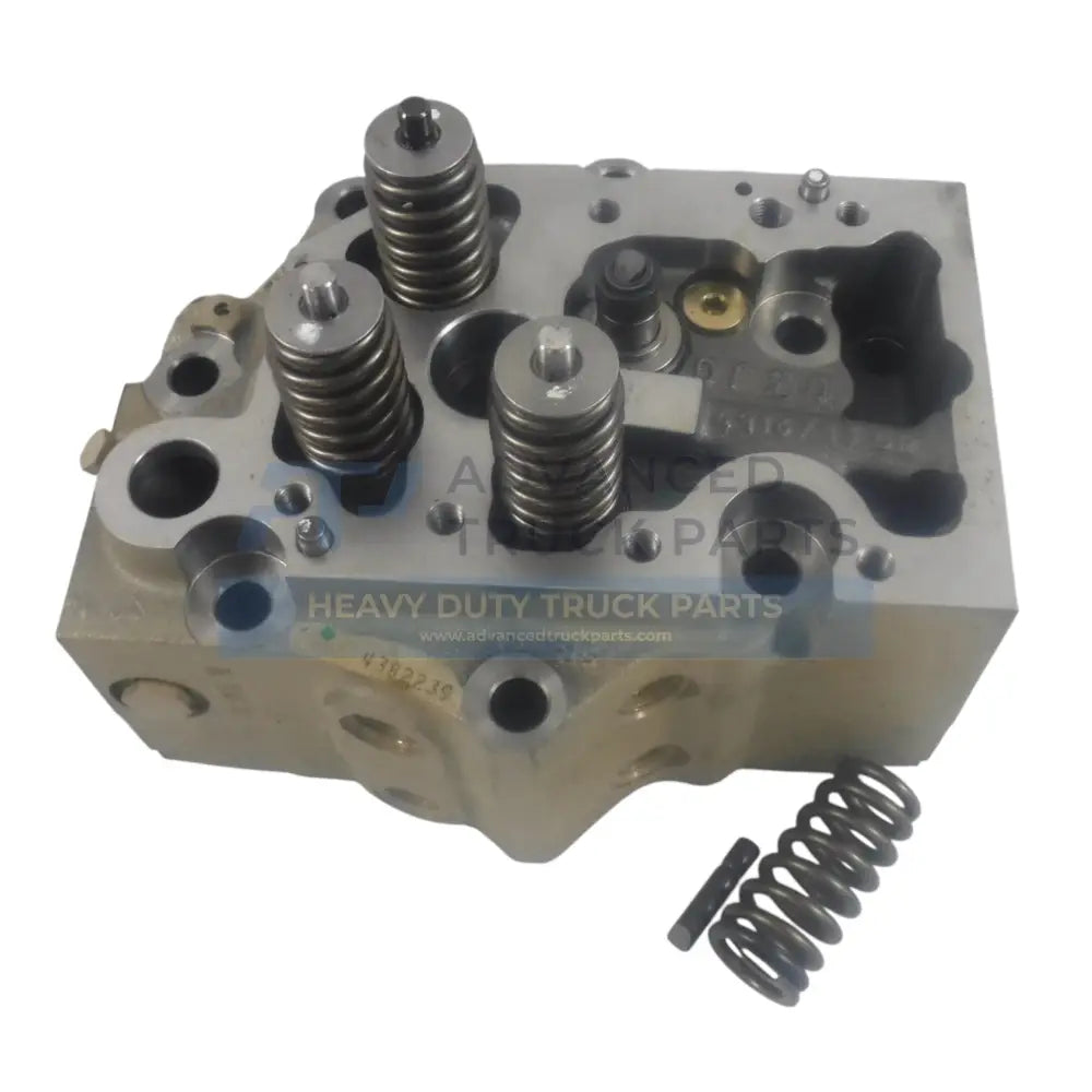 4382239RX Cummins Cylinder Head