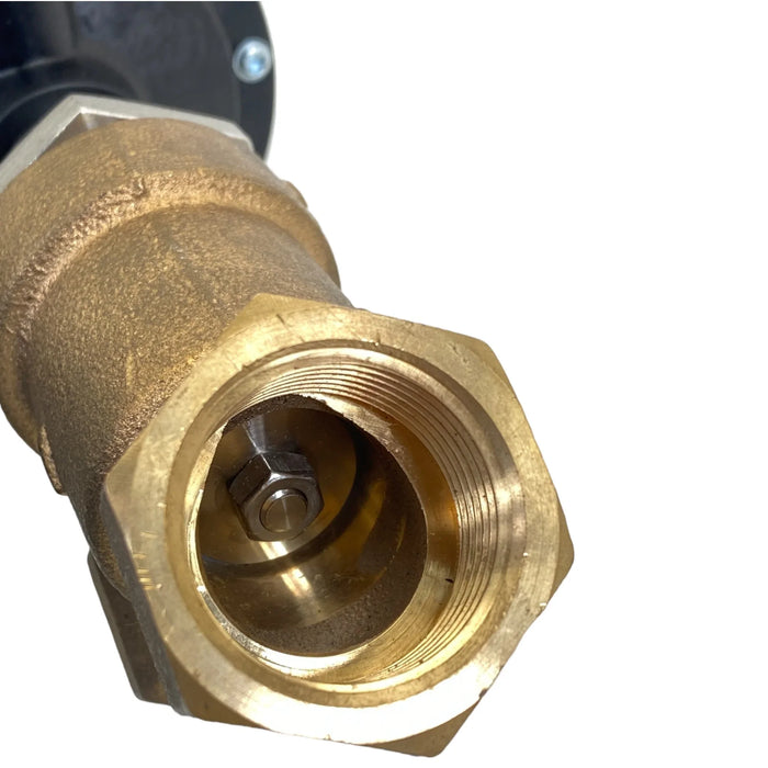 D-74653 554 25D 1 9 51 1 Gemu 2-1/2" Angle Seat Globe Valve