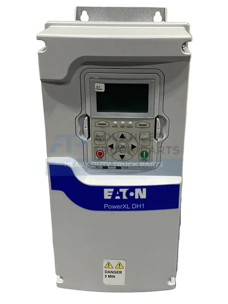 DH1 347D6DN C21C Genuine Eaton Variable Frequency Drive 480V 7.6A - Cores