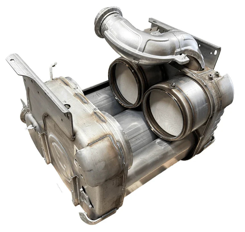 EA6804901356 Genuine Detroit Diesel DOC SCR Module And Clamp Assembly