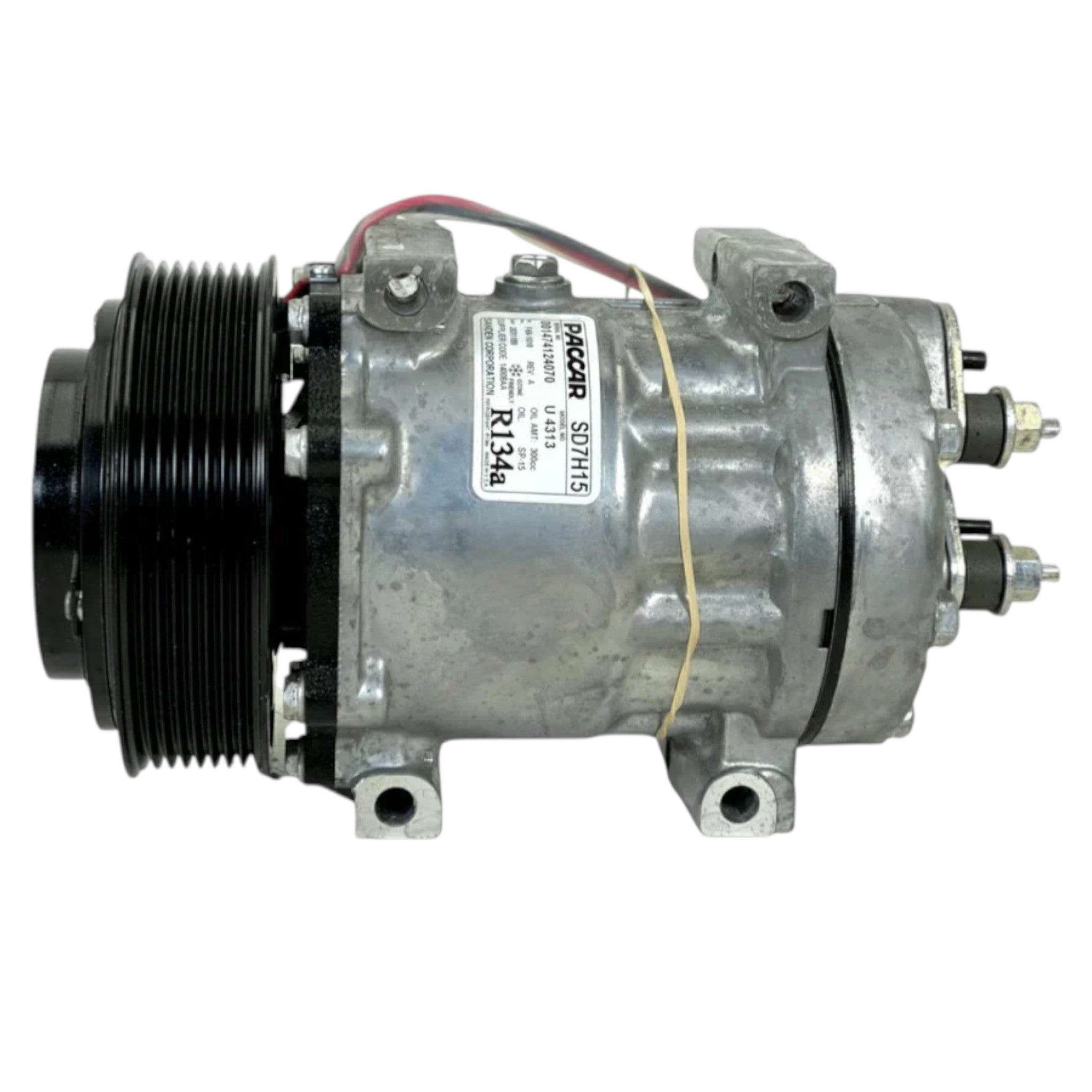 F691018 Genuine Paccar A/C Compressor 12V