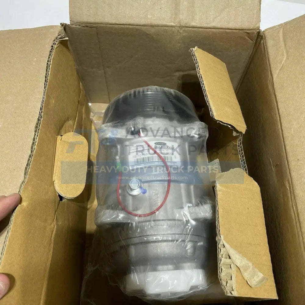 18-10158-18Sv Genuine Carrier Compressor And Clutch