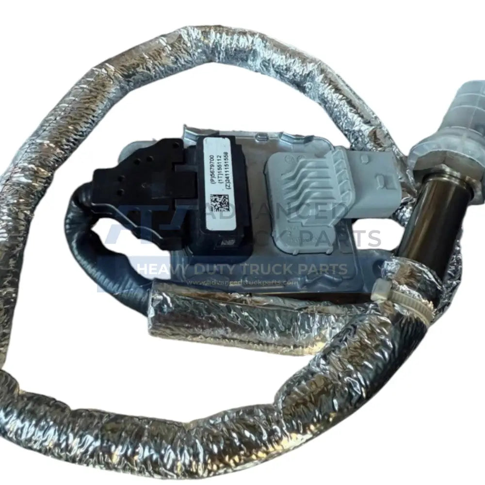 5679700NX Genuine Cummins Nitrogen Oxide Sensor