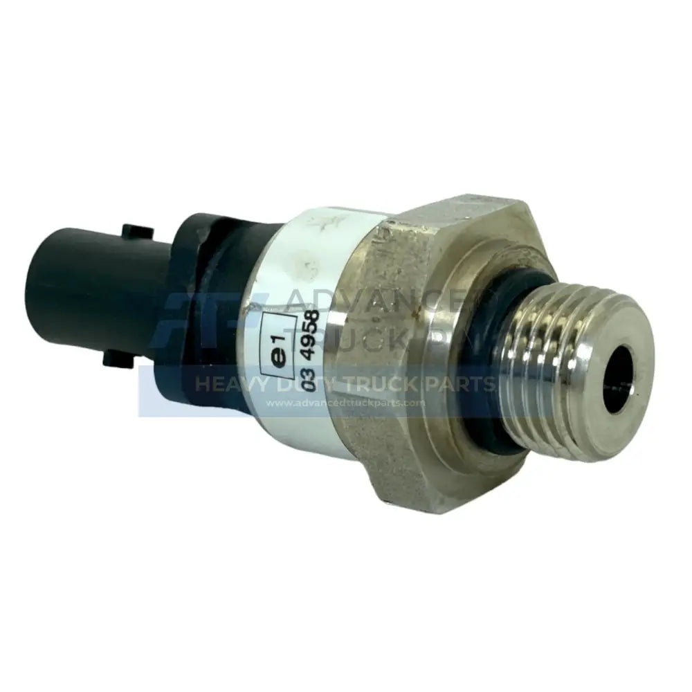 A0101530028 Genuine Detroit Diesel Pressure Sensor