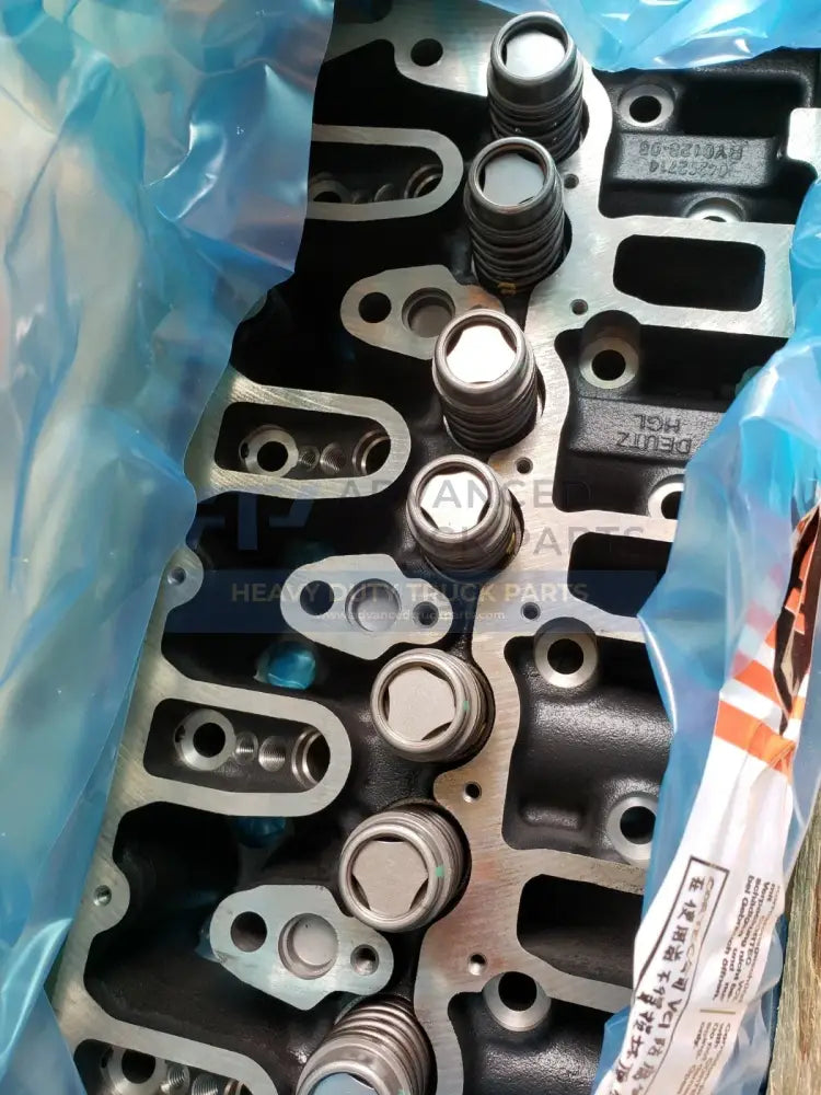 04285994 Genuine Deutz Diesel Engine Head