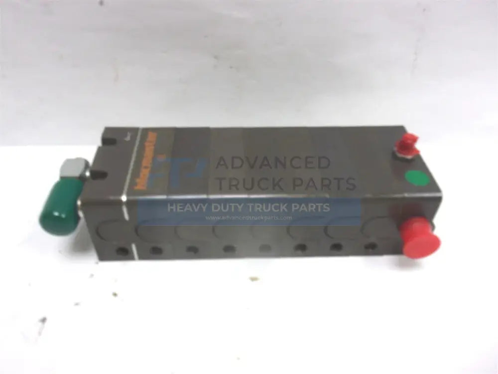 Genuine Fits CNH Manifold BB940P BB940R BB940S BB960R BB960S