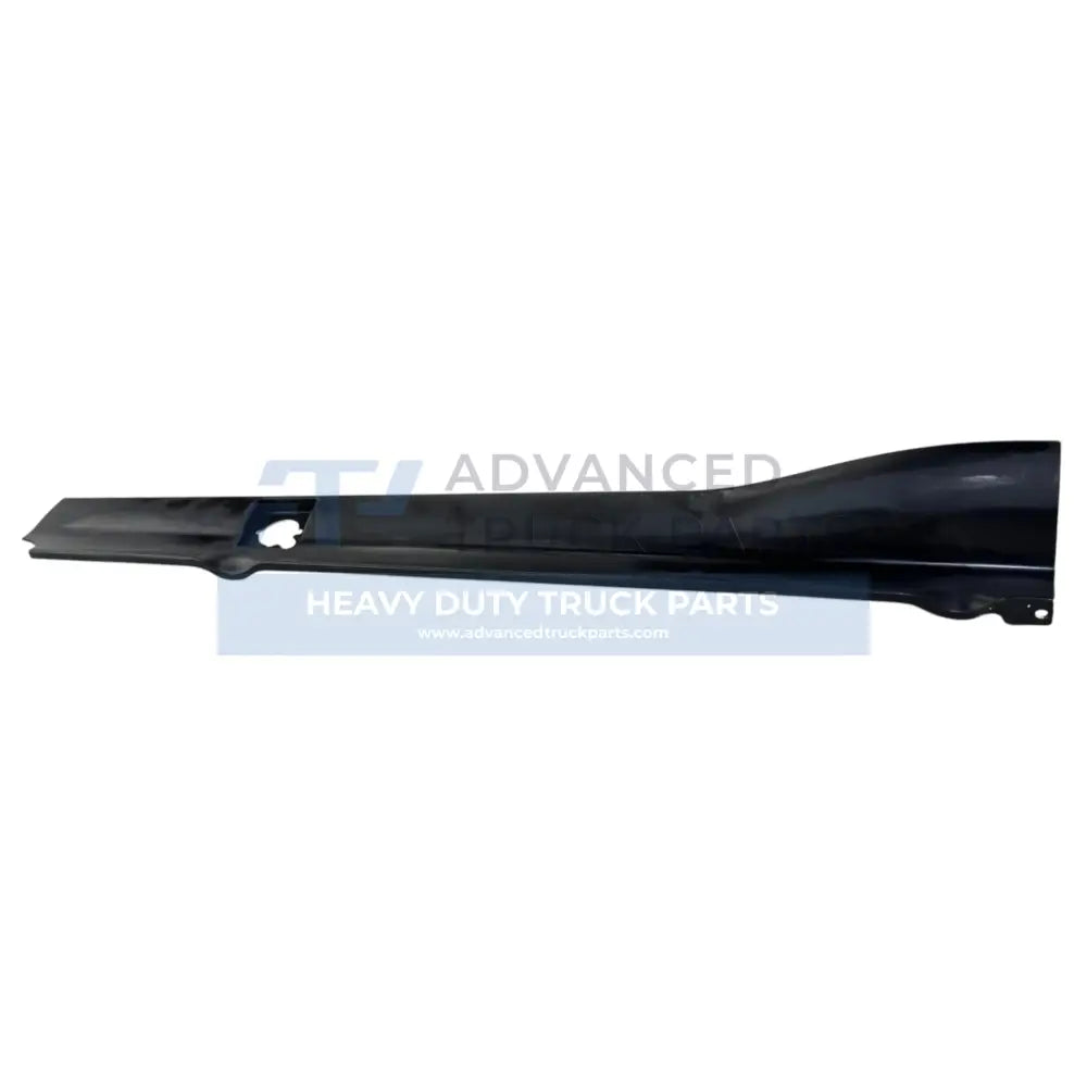A1867231022 Genuine Freightliner Front Left Rocker Panel