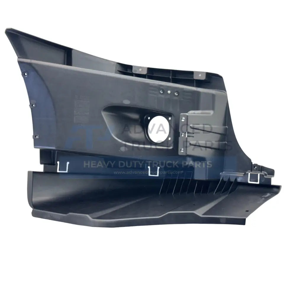 Z21-28619-002 Genuine Freightliner Left Side Bumper End Reinforcement Service