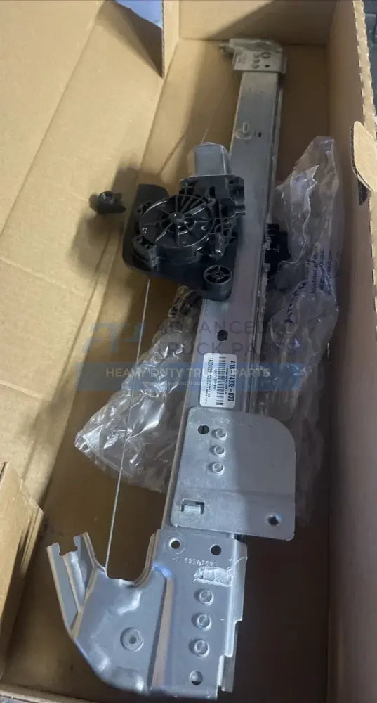 A1874332000 Genuine Freightliner Left Side Window Regulator Electric Assembly
