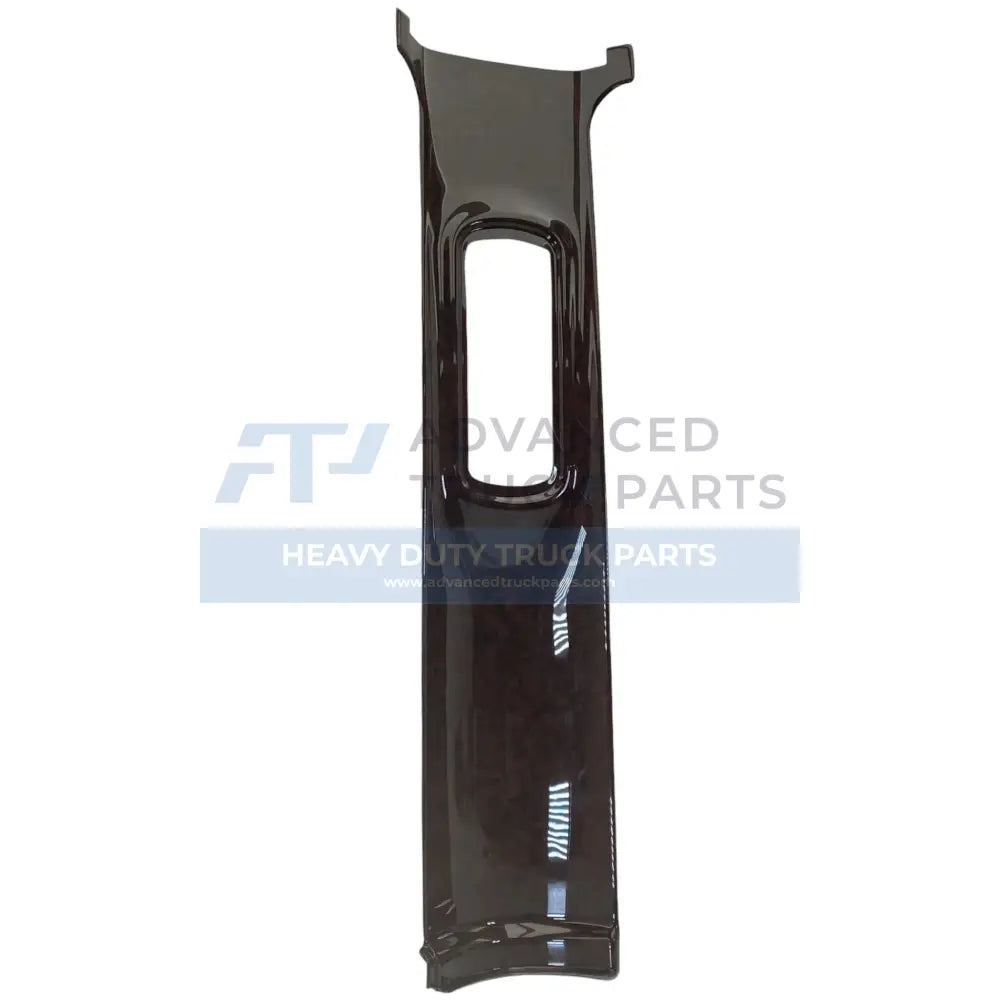 1858015003 Genuine Freightliner Right Side Trim Corner