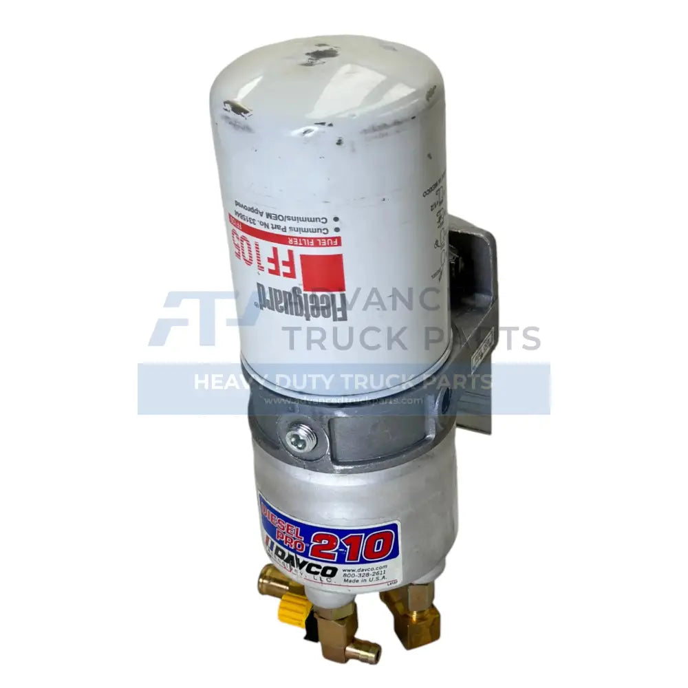 1685357C91 Genuine International Fuel Filter Davco 210