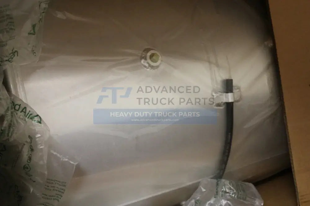3538434C91 Genuine International Fuel Tank