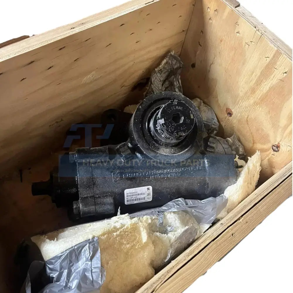 3679944C91 Genuine International Steering Gear M110