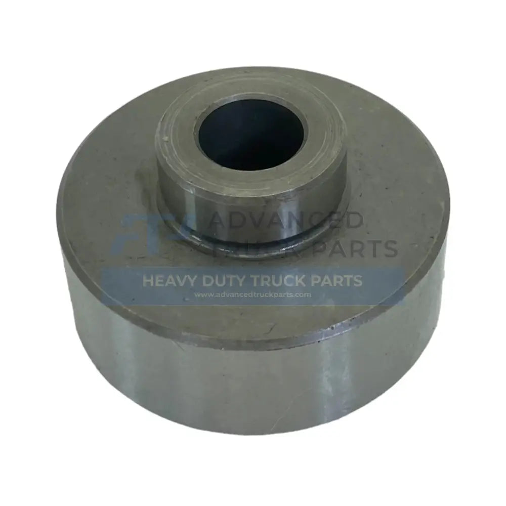 R114194 Genuine John Deere Idler Gear Lower Shaft