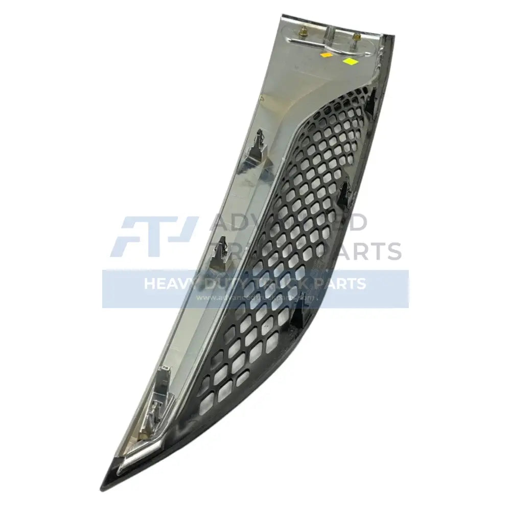 L60-1062 Genuine Kenworth Hood Left Side Vent Trim – ADVANCED