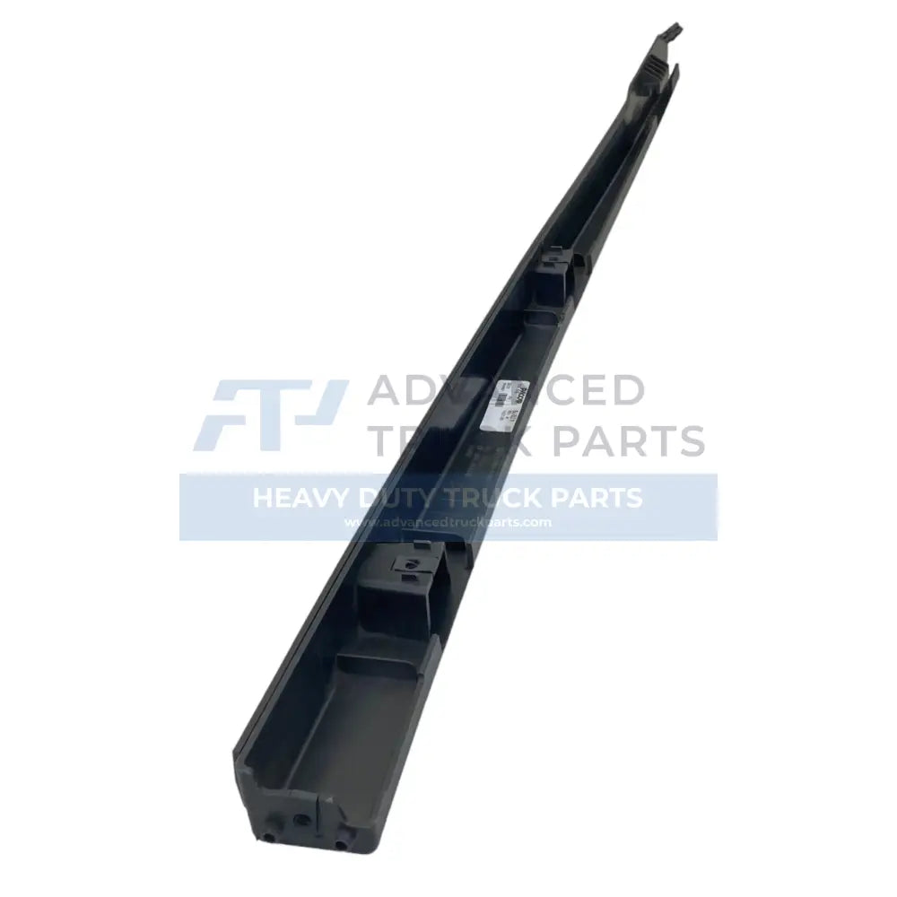 T331018 Genuine Kenworth Upper Extender Lh